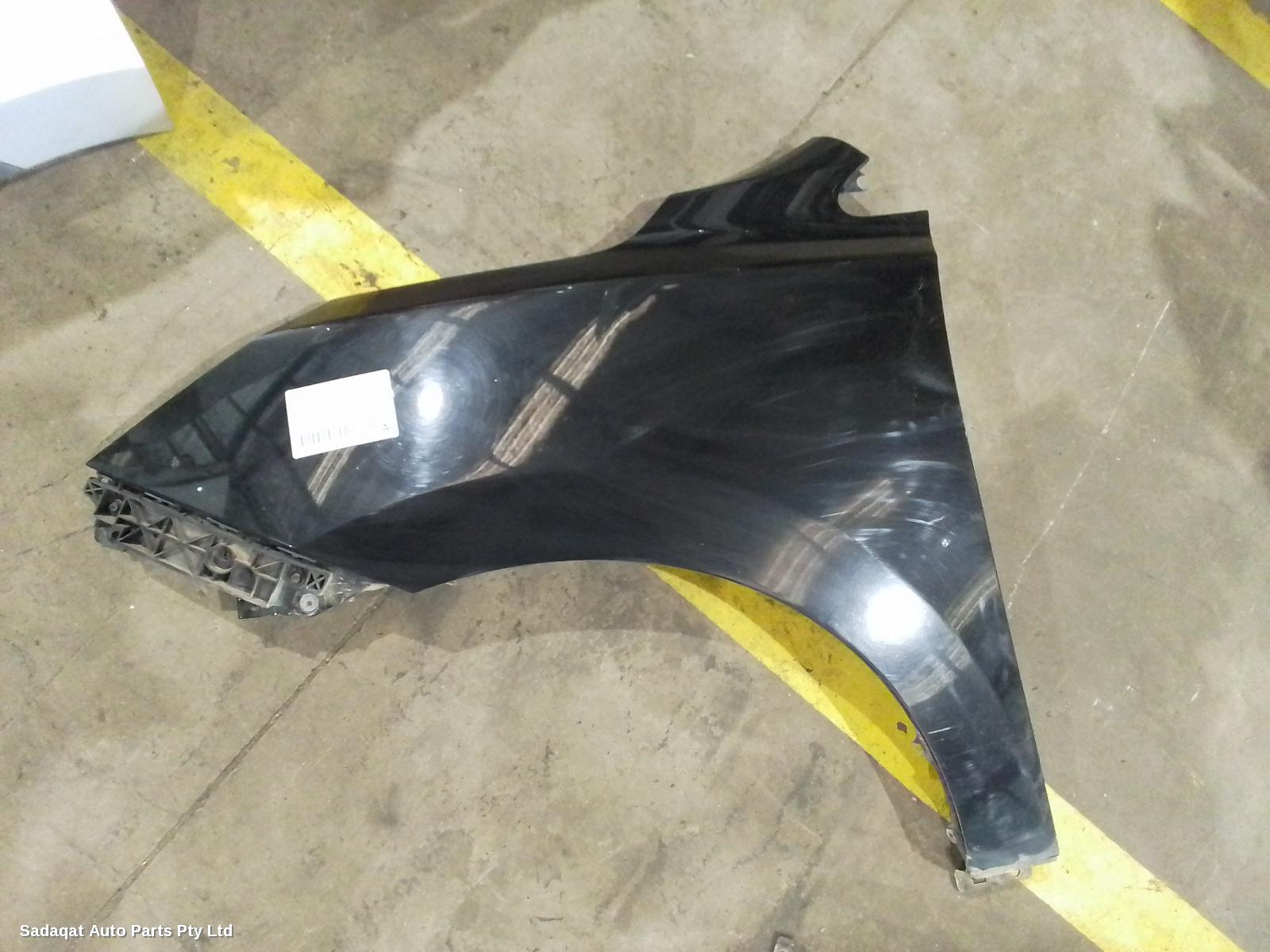 Hyundai Ix35 Left Guard