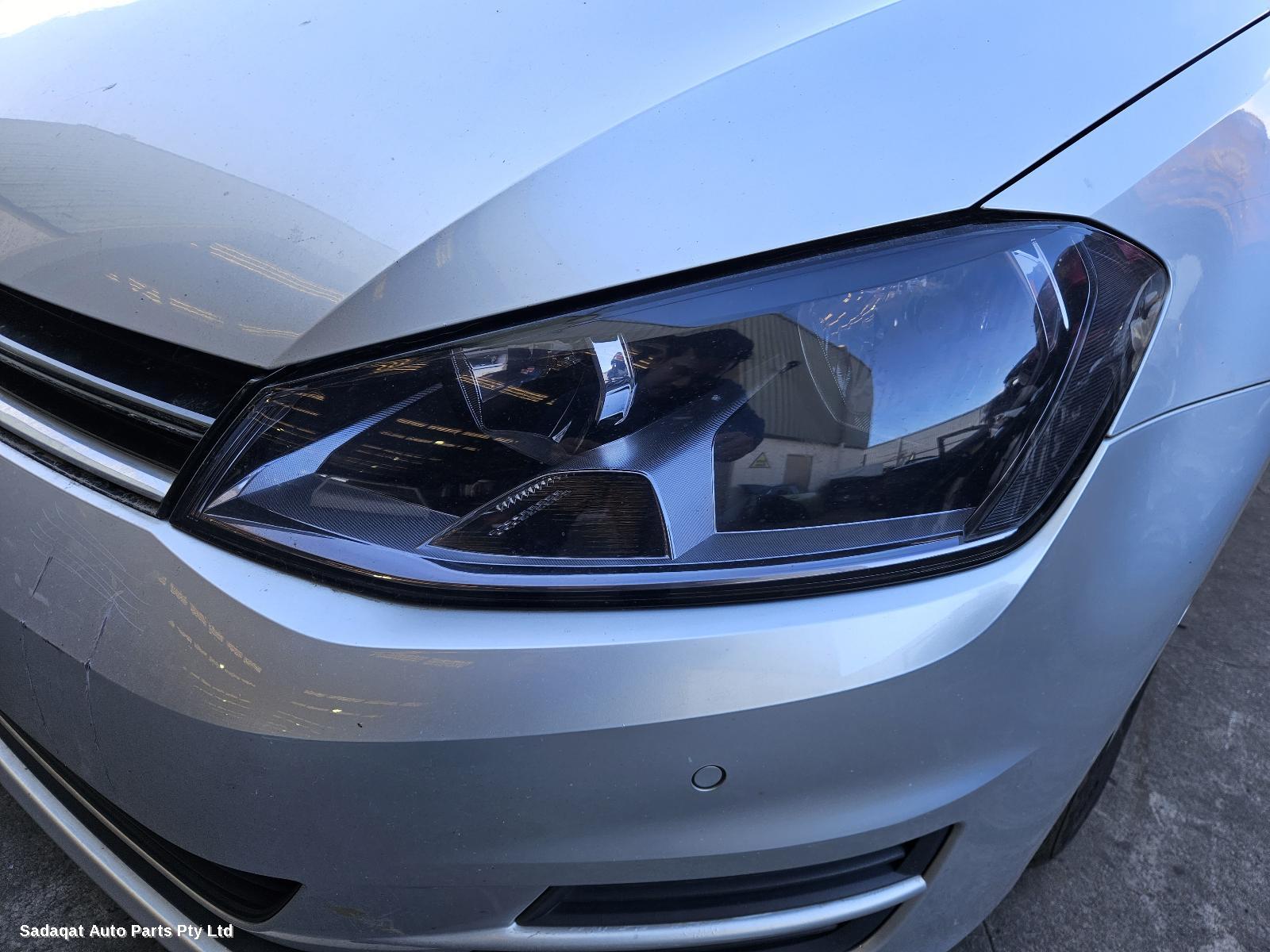 Volkswagen Golf Rear Garnish