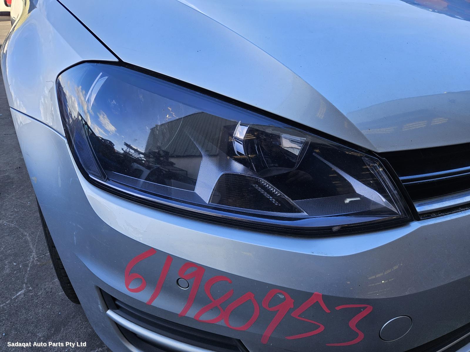 Volkswagen Golf Rear Garnish