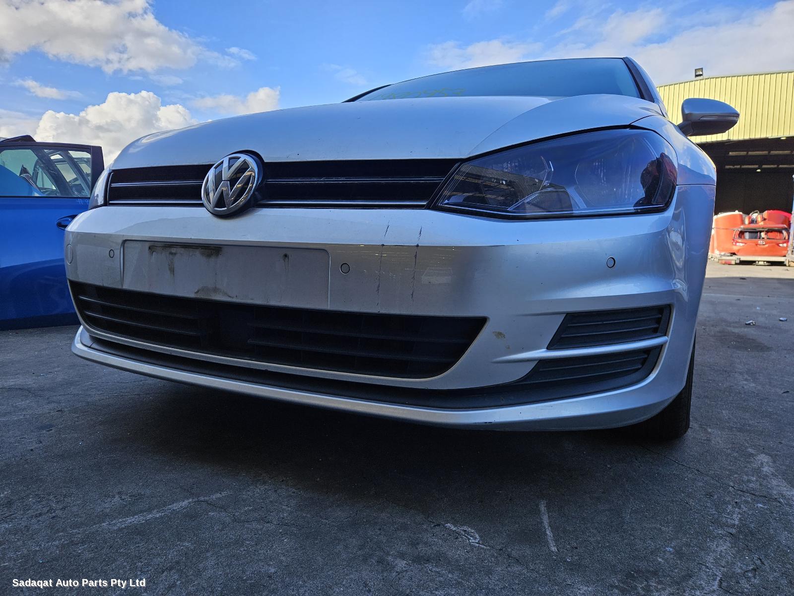 Volkswagen Golf Rear Garnish