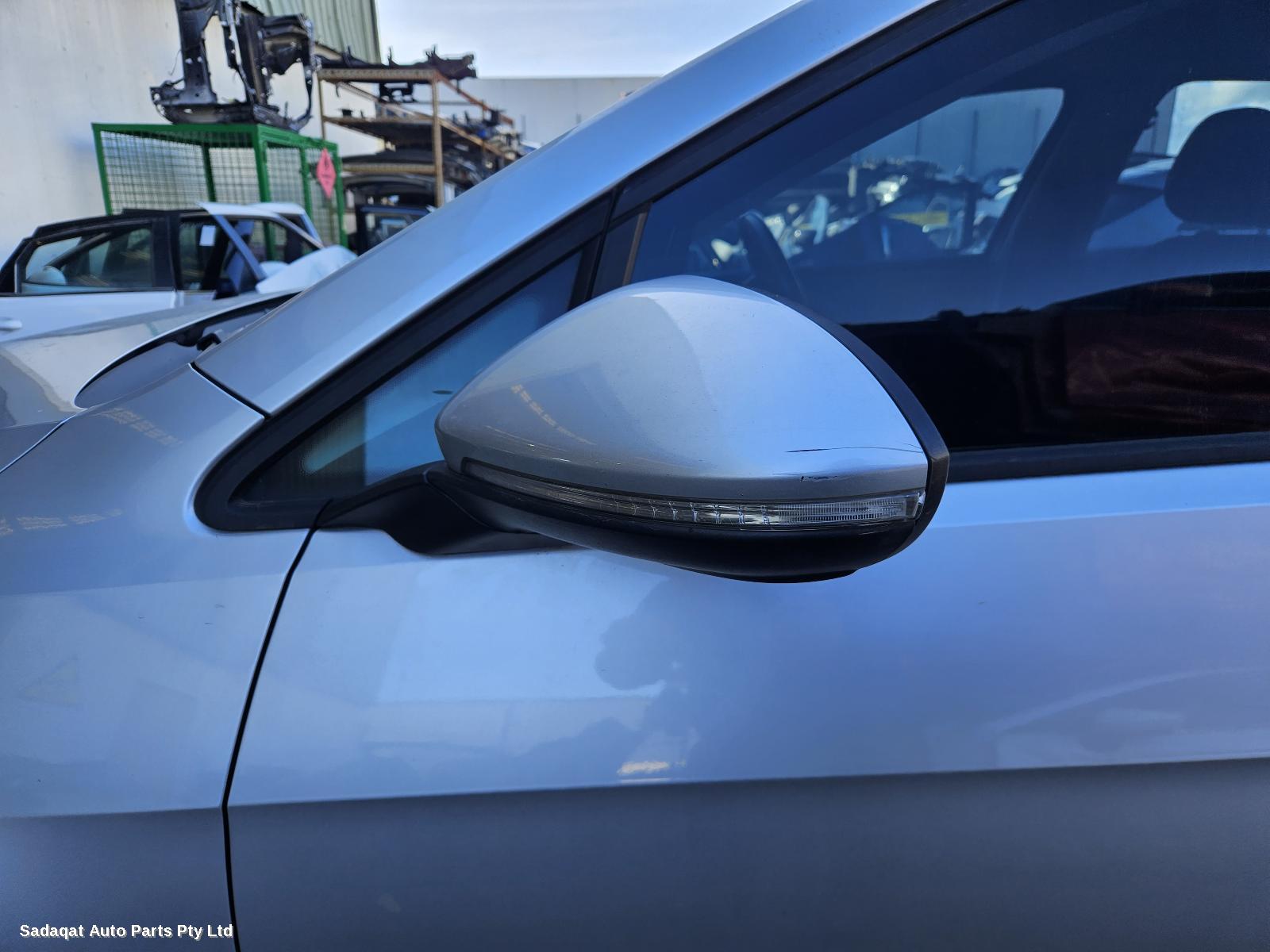 Volkswagen Golf Rear Garnish