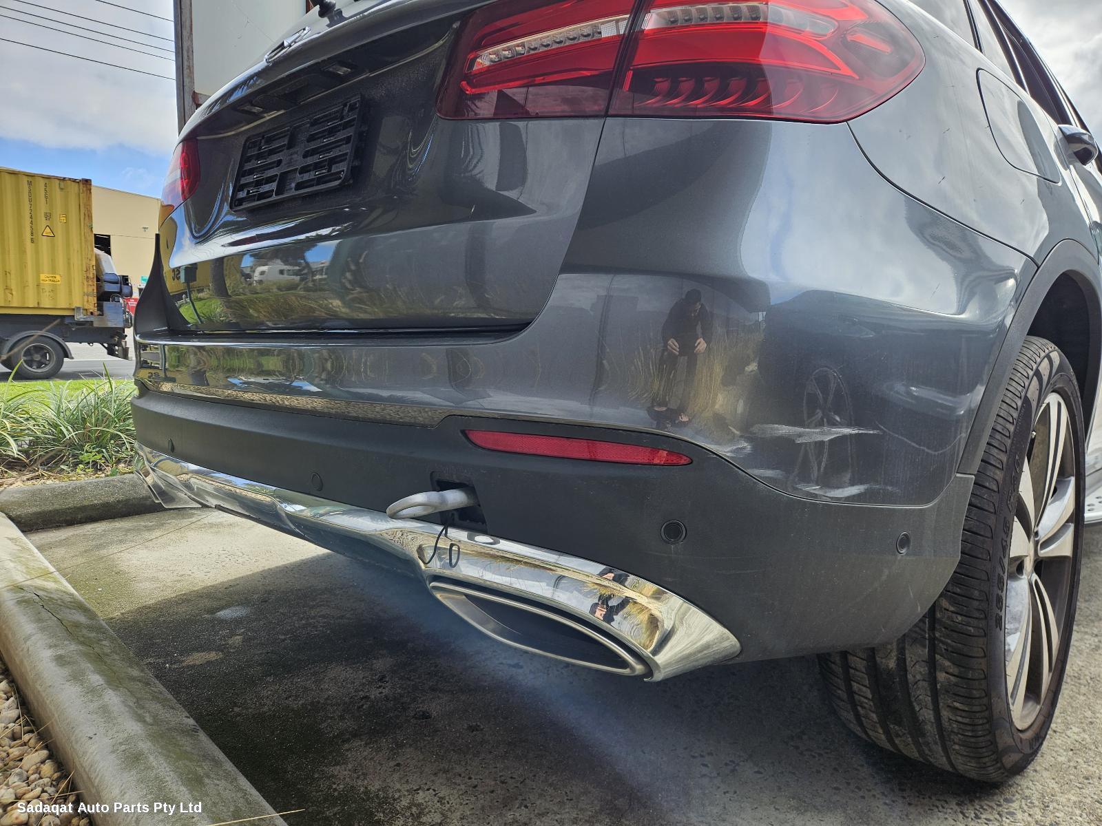 Mercedes Glc Class Right Front Door