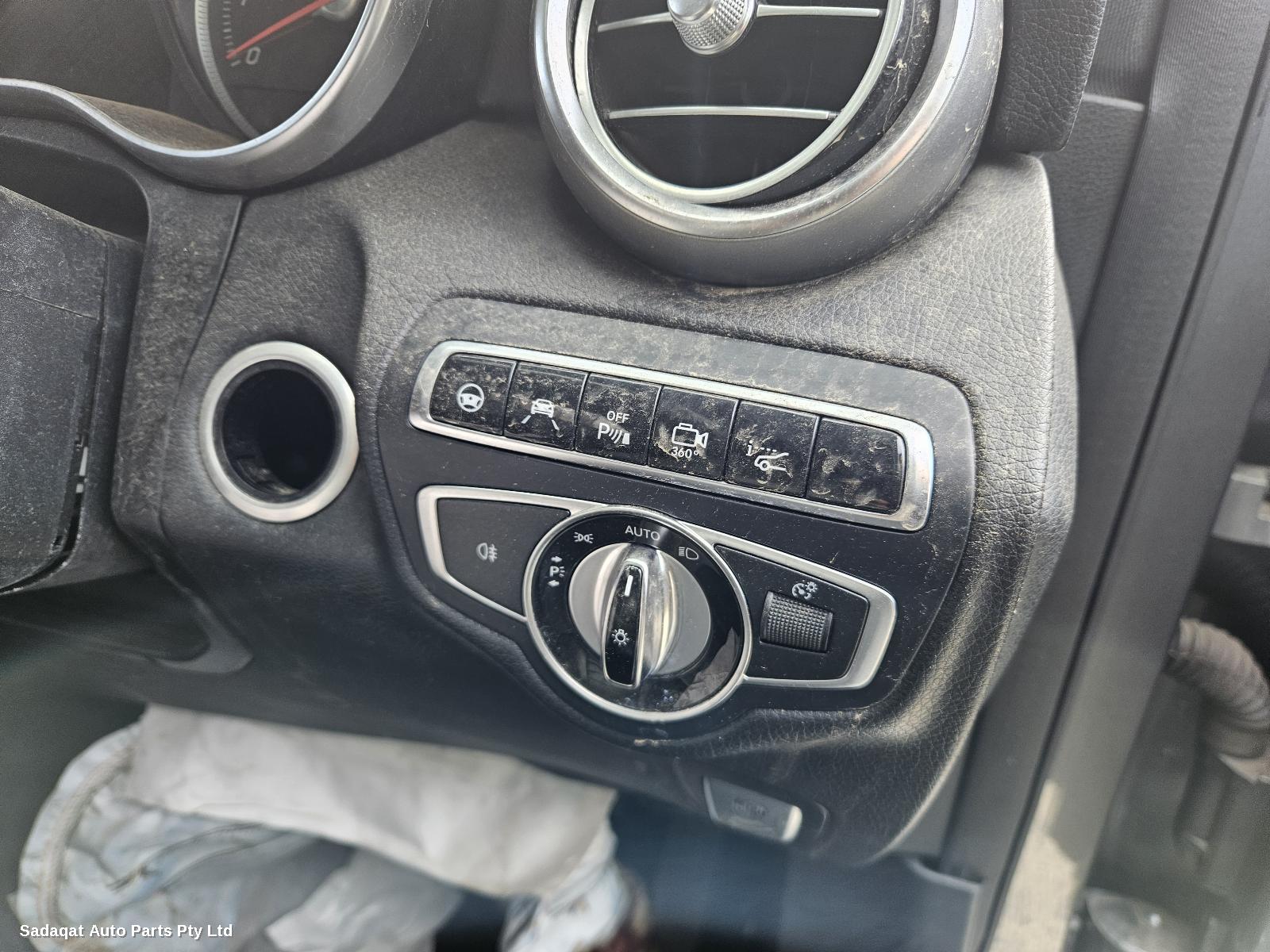 Mercedes Glc Class Right Front Door