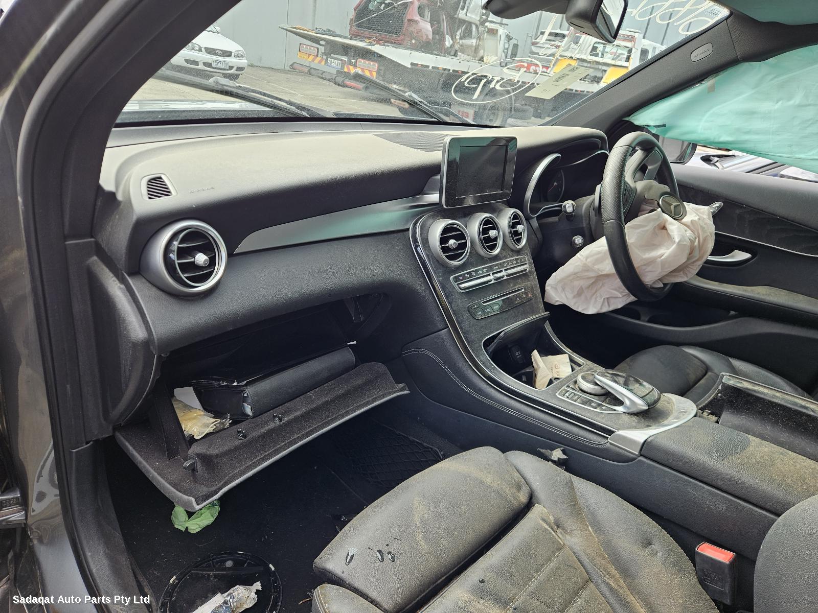 Mercedes Glc Class Right Front Door