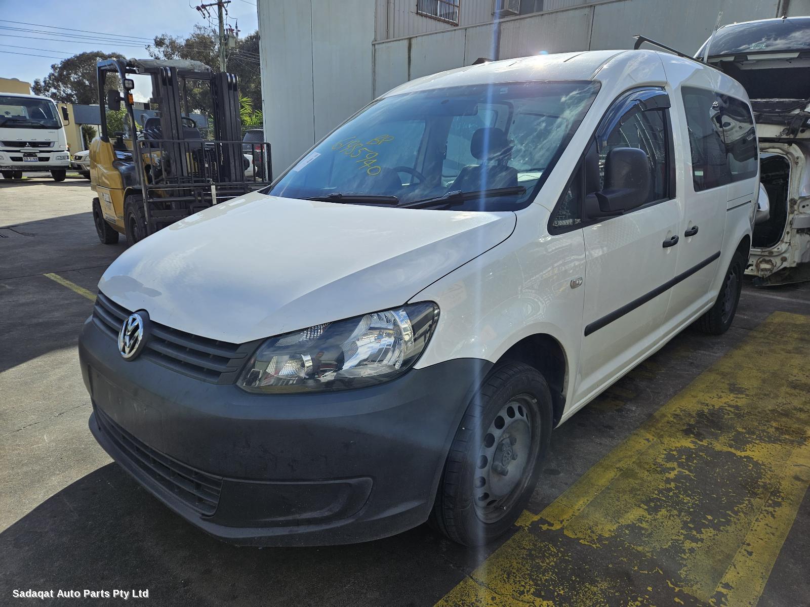 Volkswagen Caddy Hoodlining