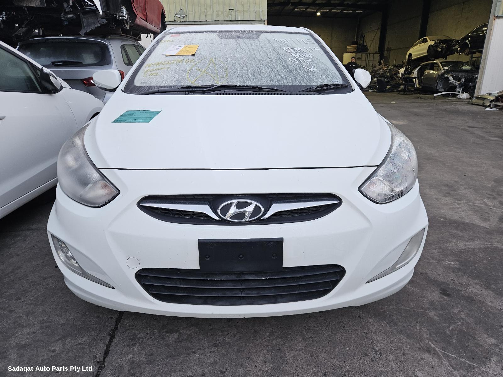 Hyundai Accent Bootlid/tailgate