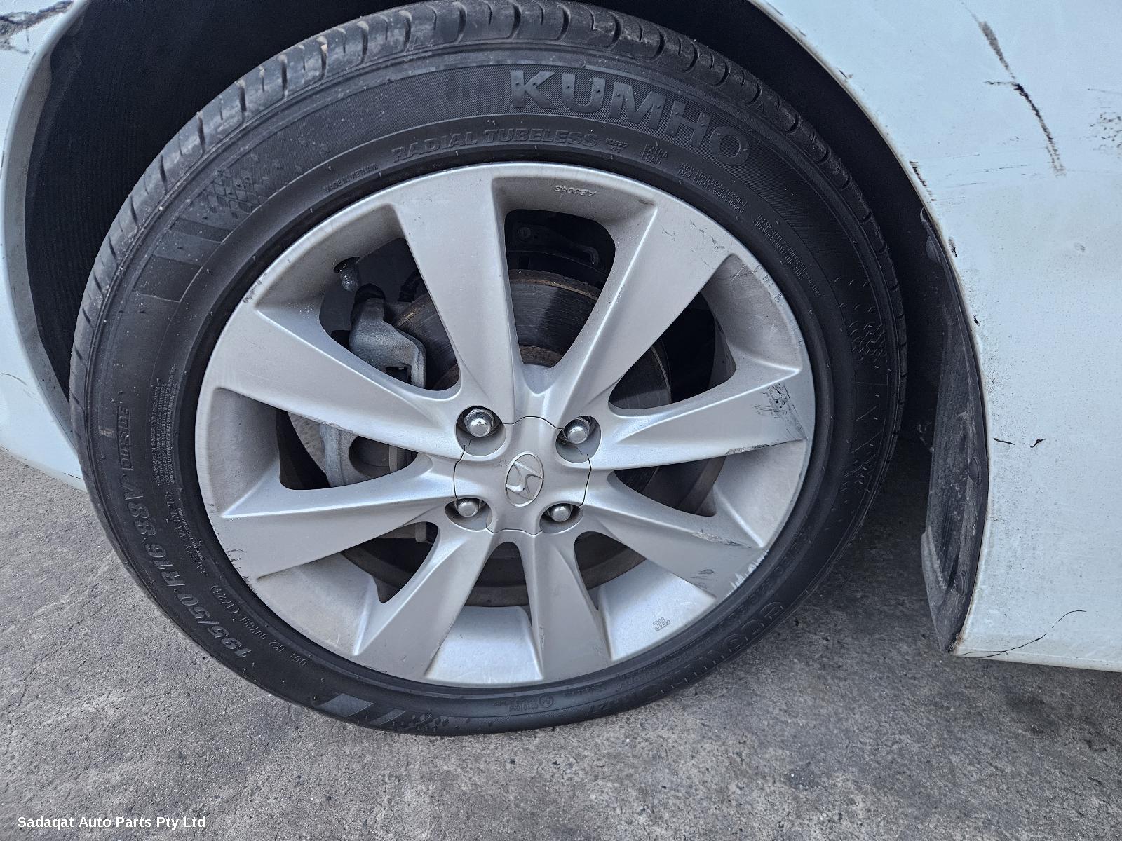 Hyundai Accent Bootlid/tailgate