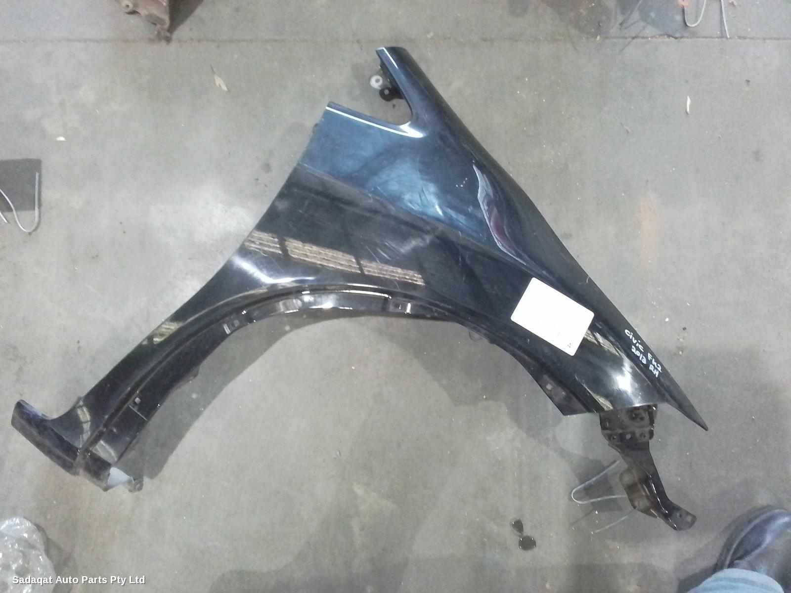 Honda Civic Right Guard