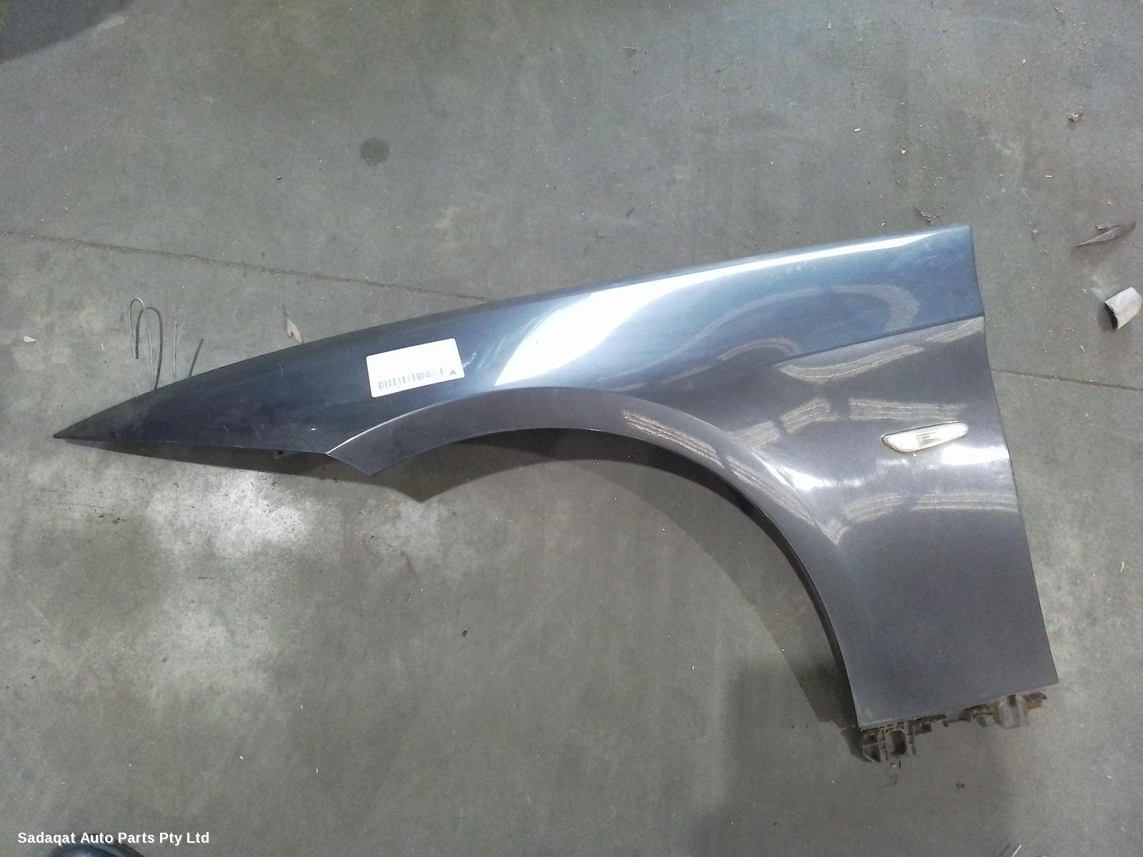 Bmw 3 Series Left Guard