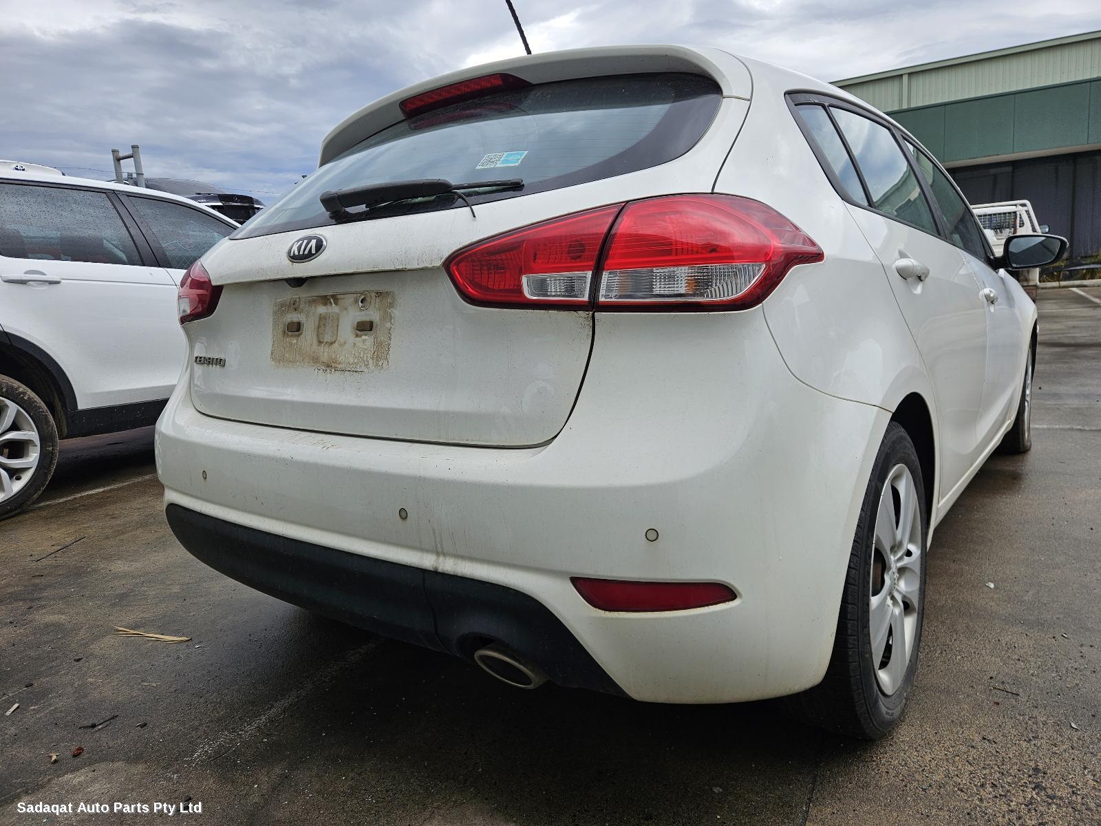 Kia Cerato Right Guard