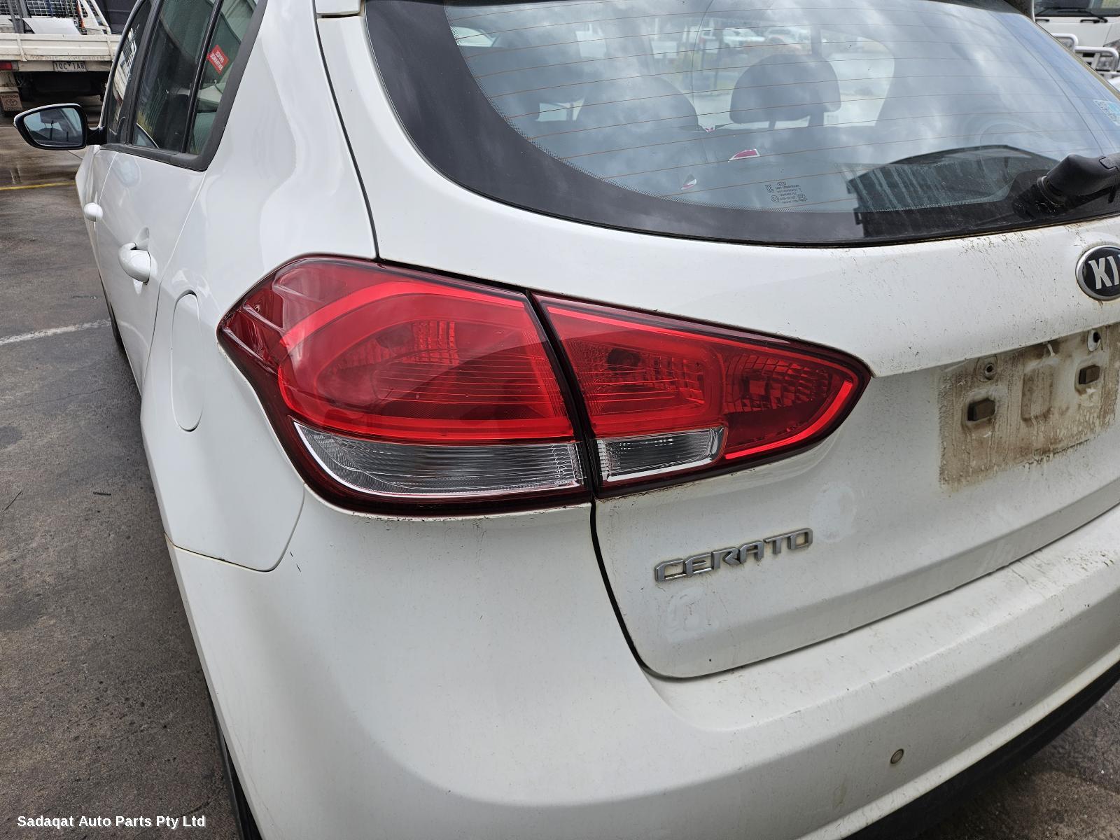 Kia Cerato Right Guard