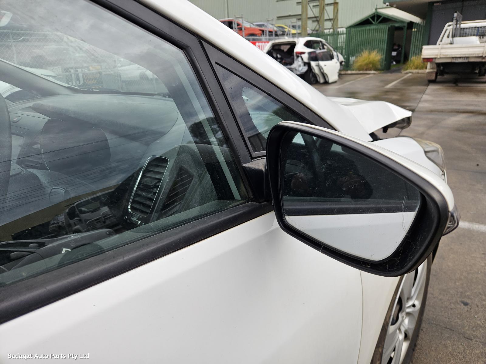 Kia Cerato Right Guard