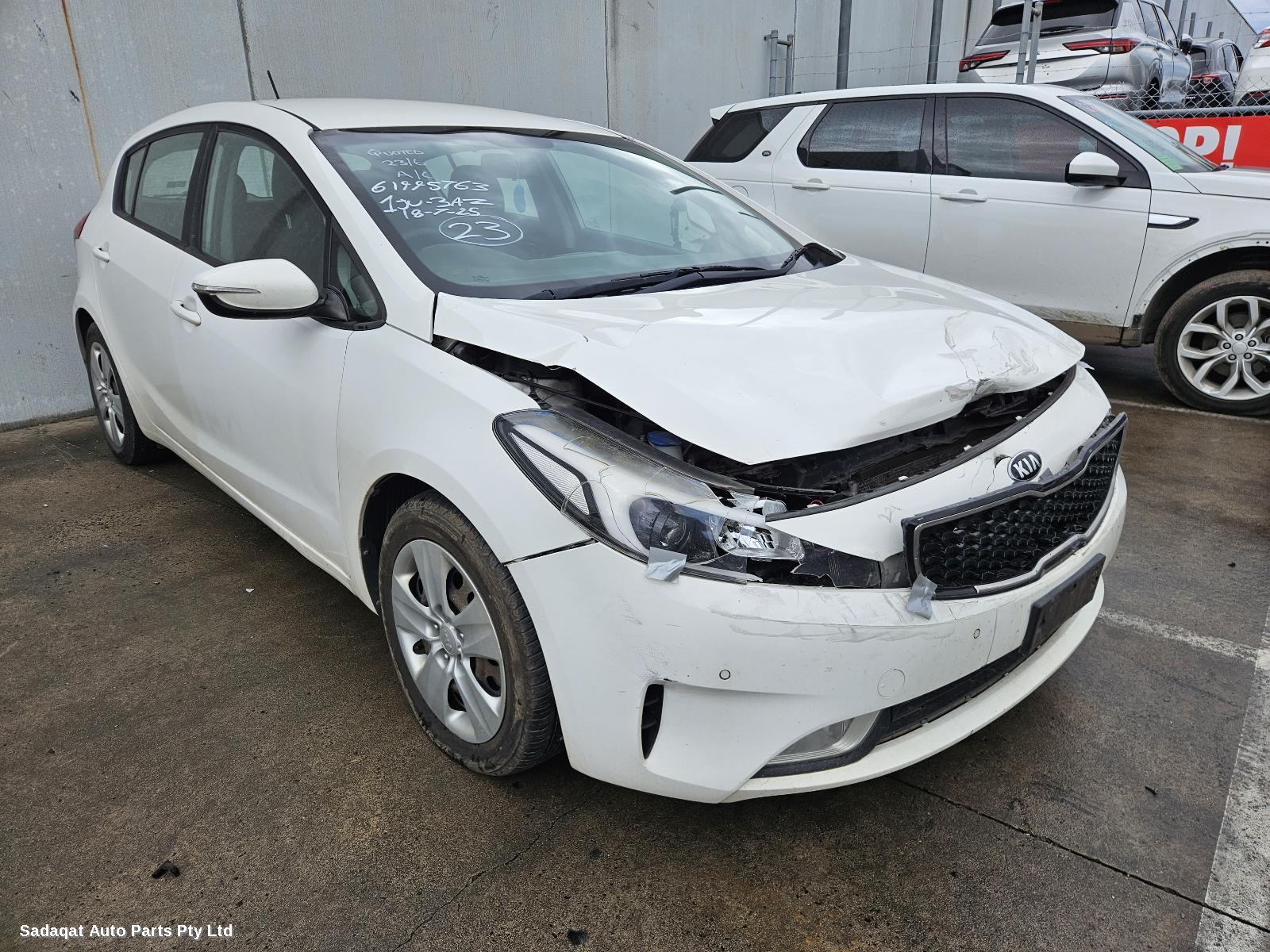 Kia Cerato Right Guard