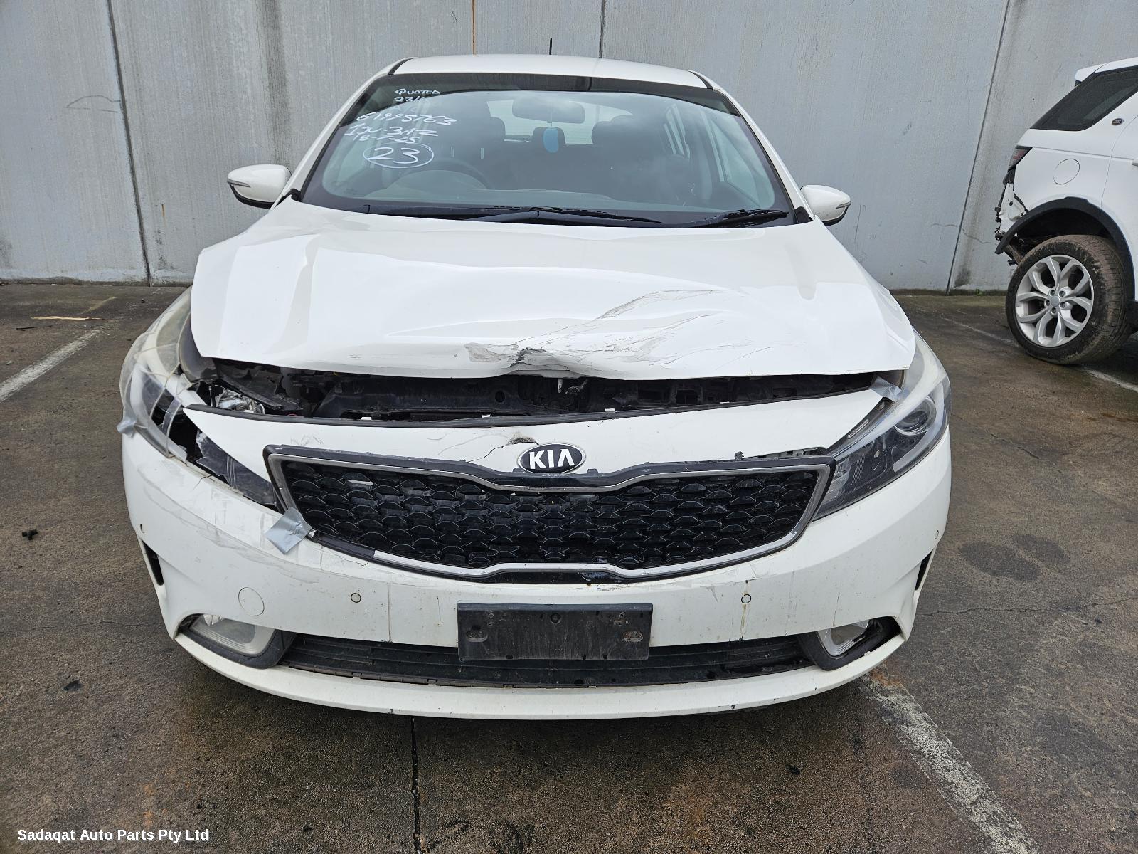 Kia Cerato Right Guard