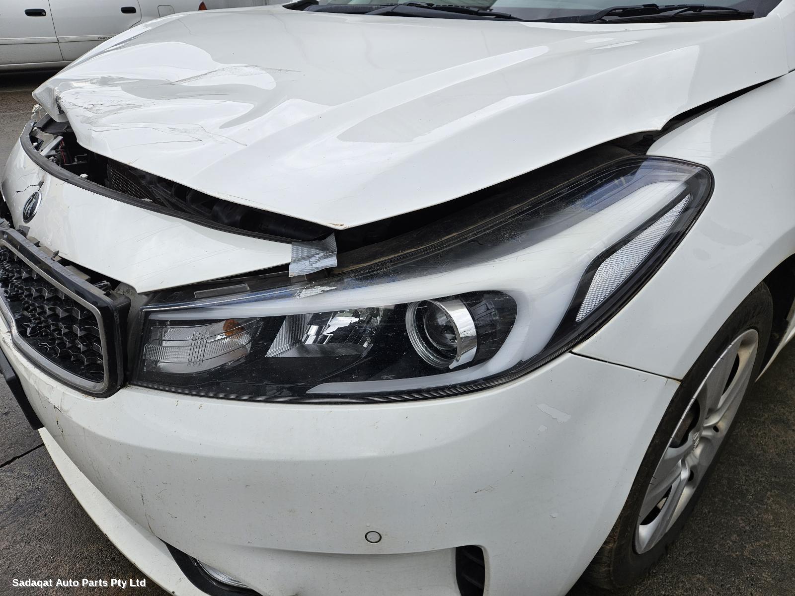 Kia Cerato Right Guard