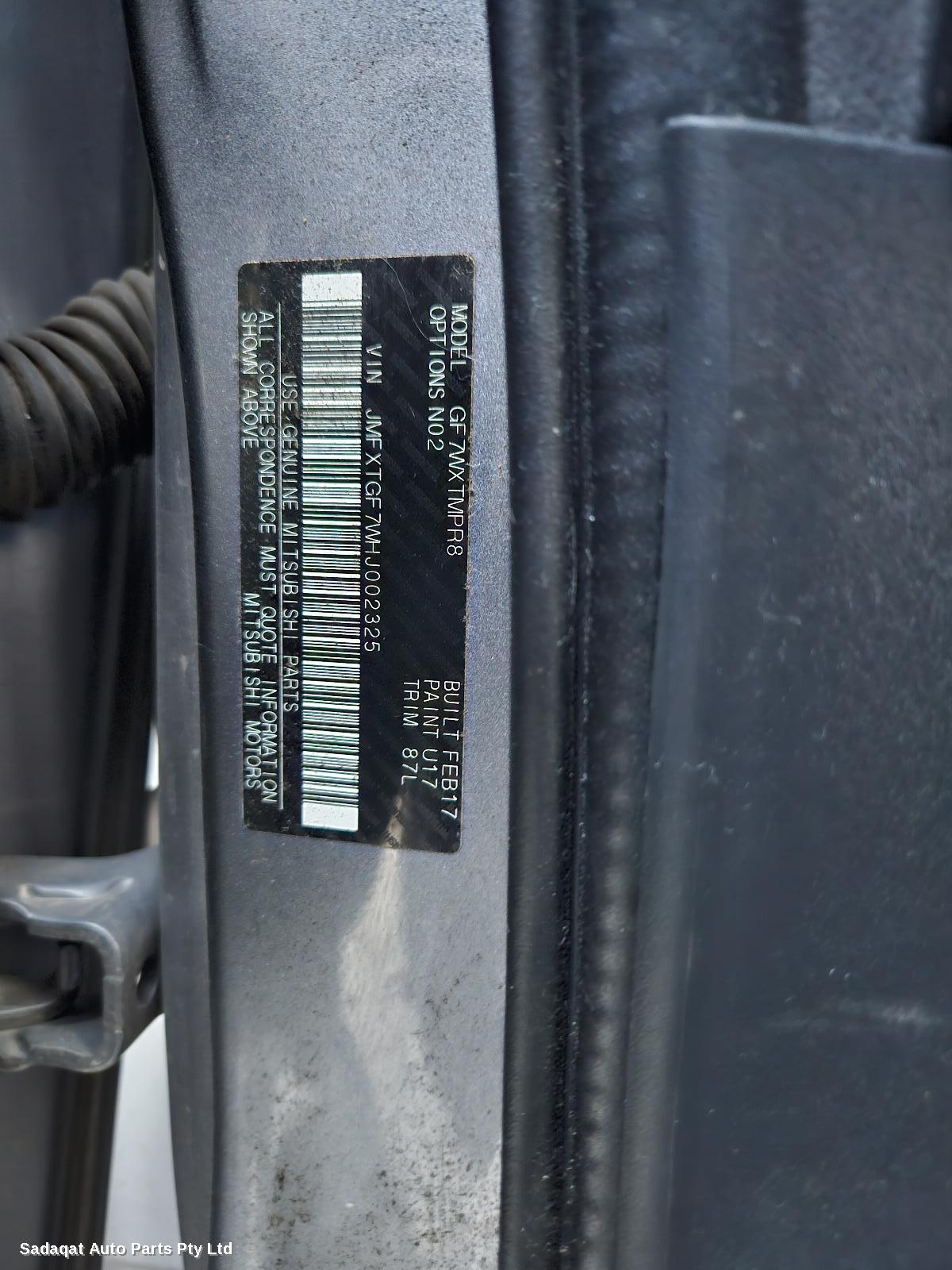 Mitsubishi Outlander Left Front Door Window