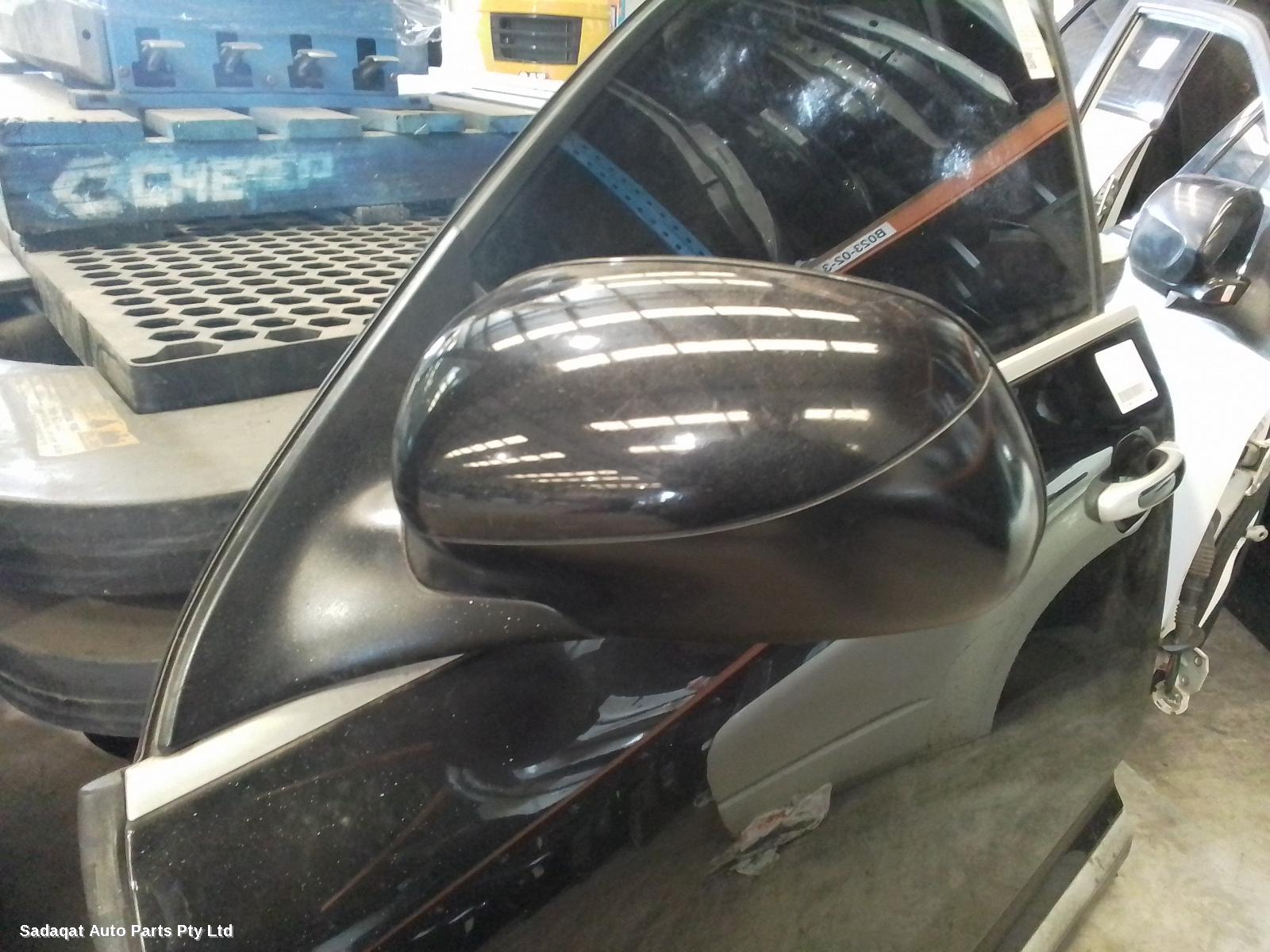 Porsche Cayenne Left Door Mirror