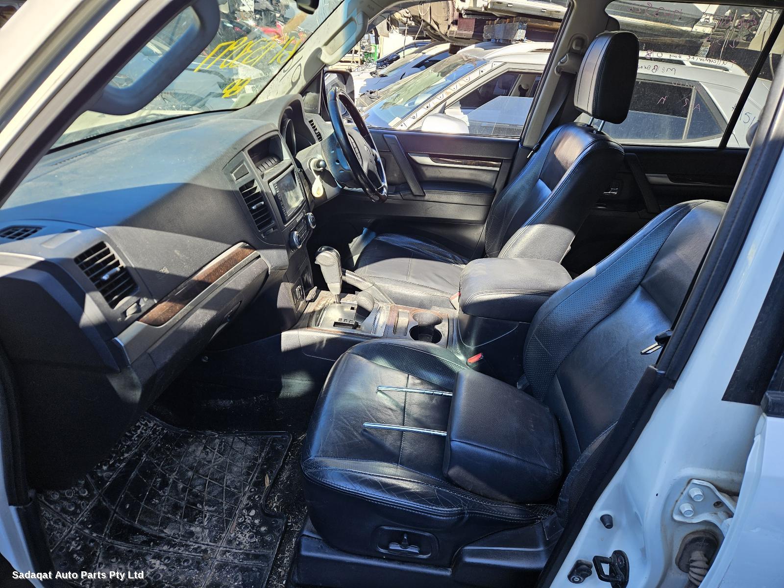 Mitsubishi Pajero Bootlid/tailgate