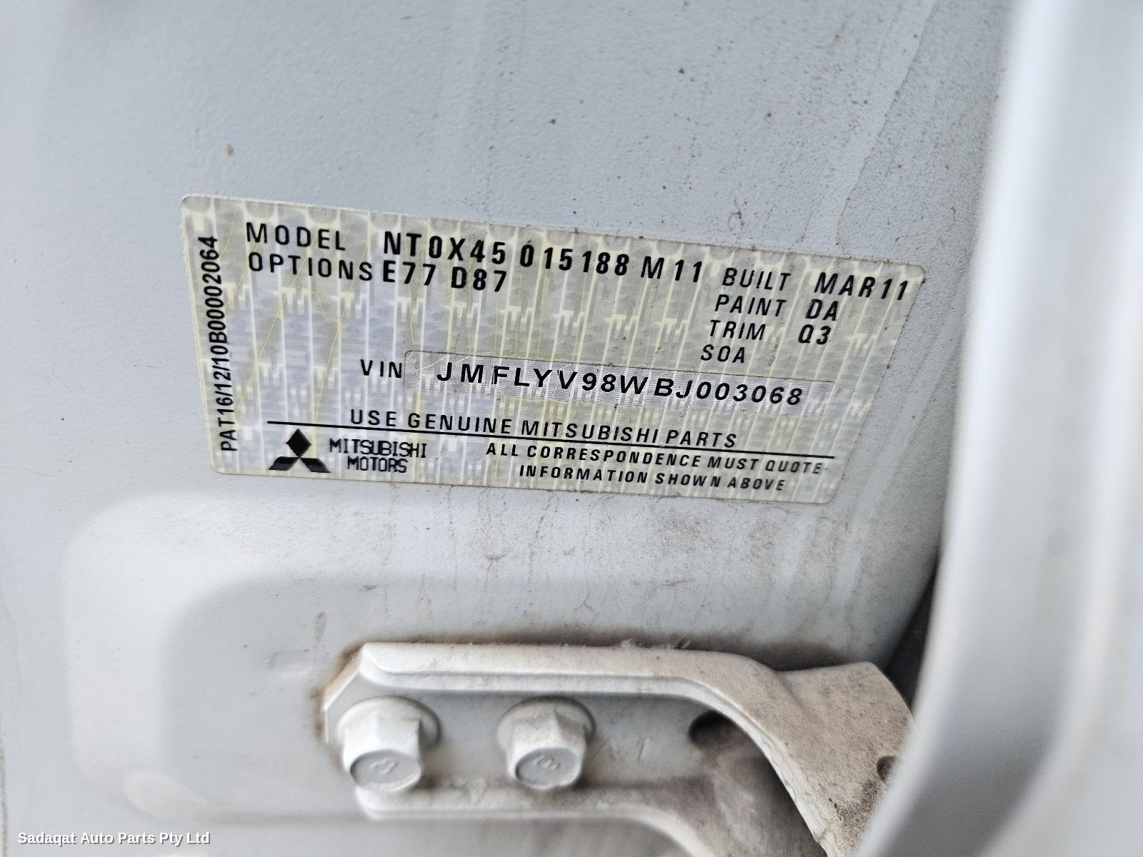 Mitsubishi Pajero Bootlid/tailgate