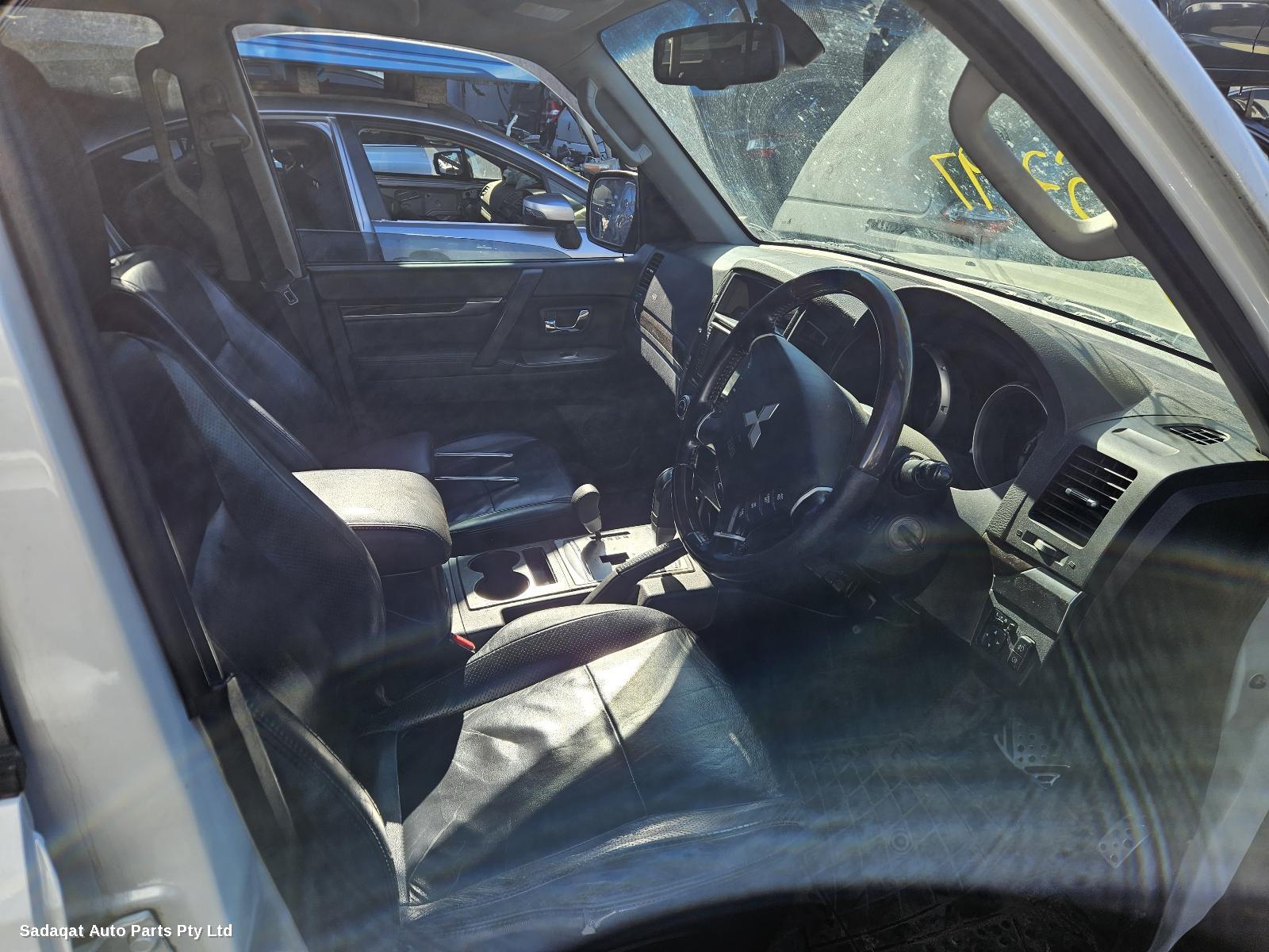 Mitsubishi Pajero Bootlid/tailgate