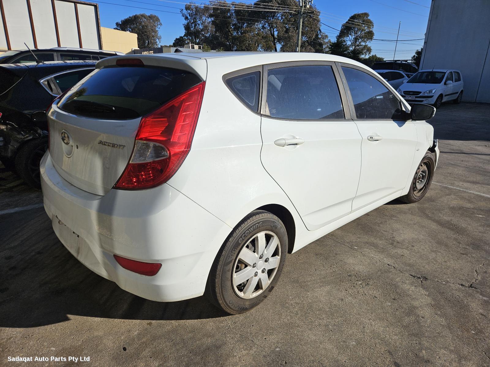 Hyundai Accent Right Front Door