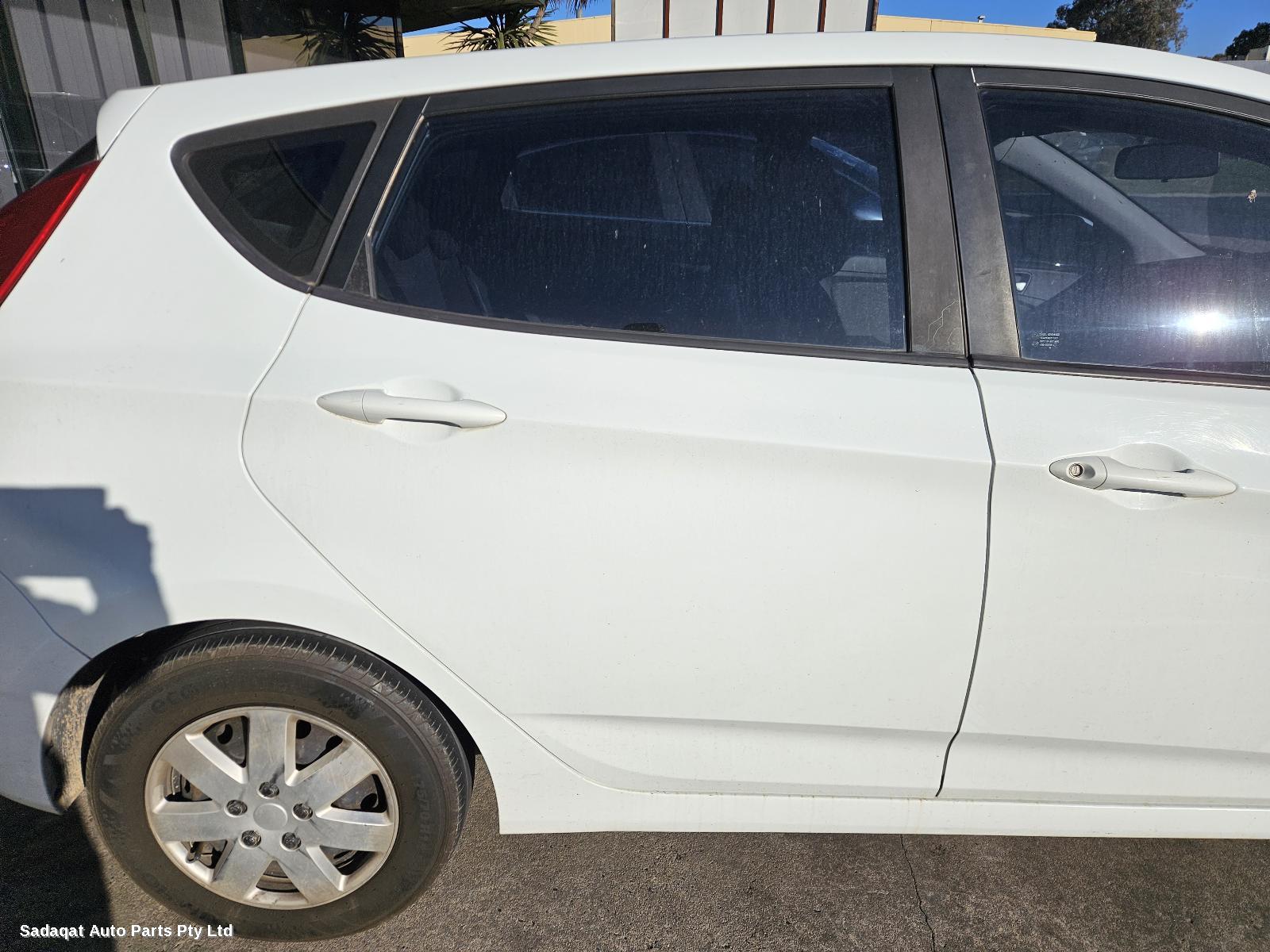 Hyundai Accent Right Front Door