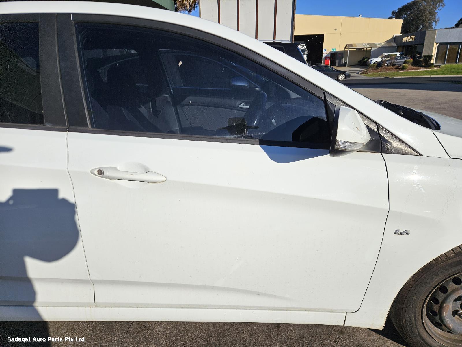 Hyundai Accent Right Front Door