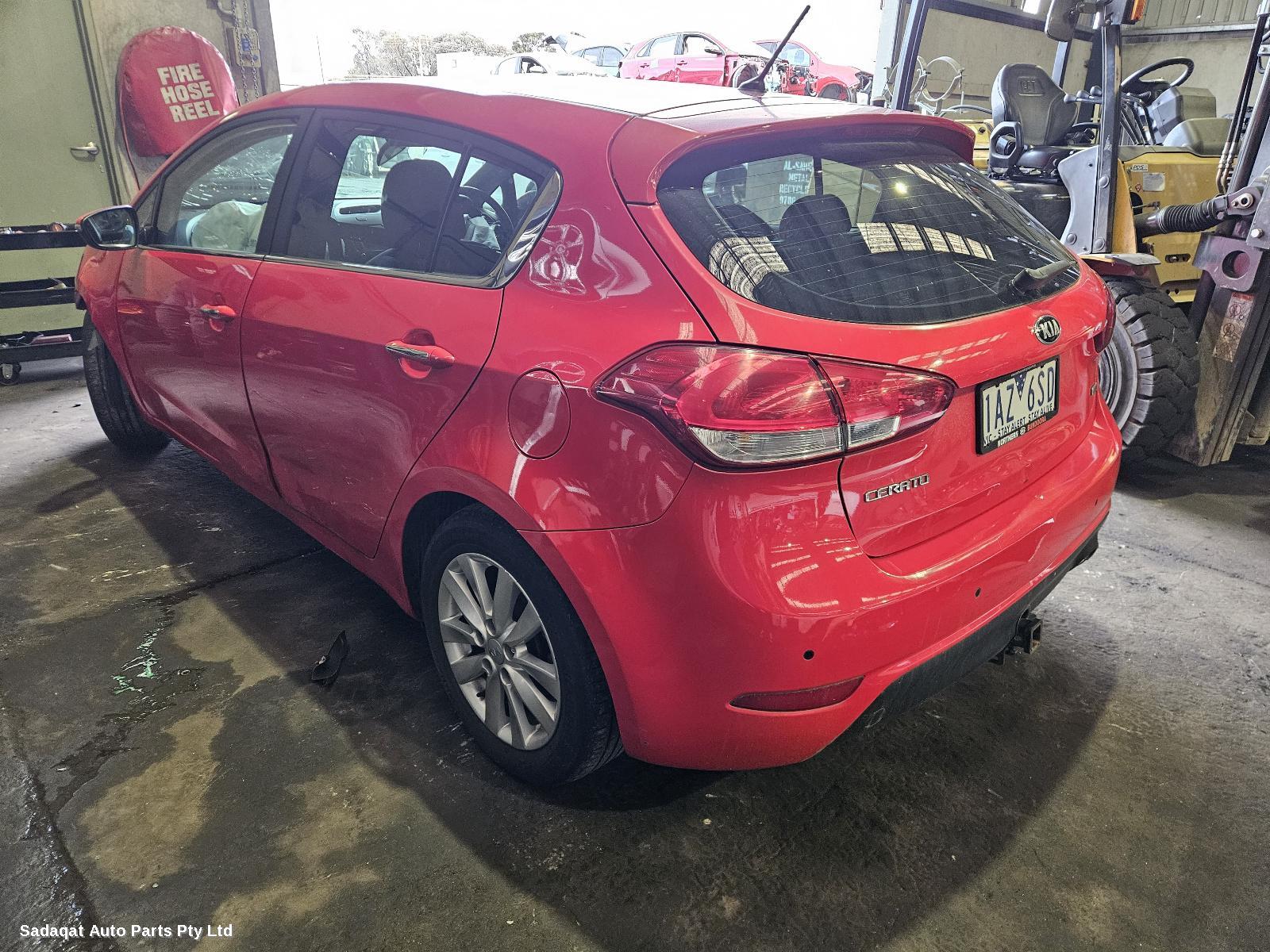 Kia Cerato Right Door Mirror