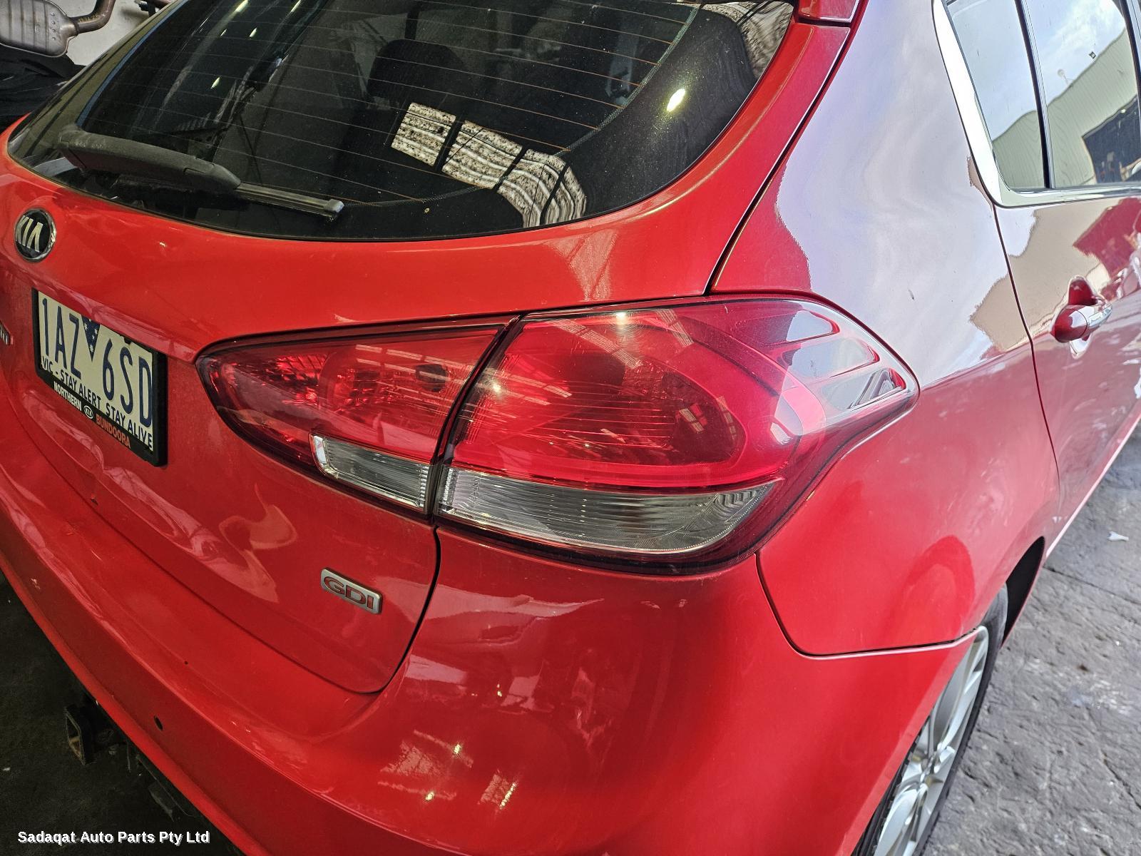 Kia Cerato Right Door Mirror