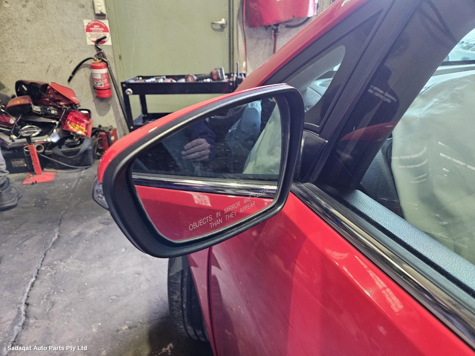 Kia Cerato Right Door Mirror