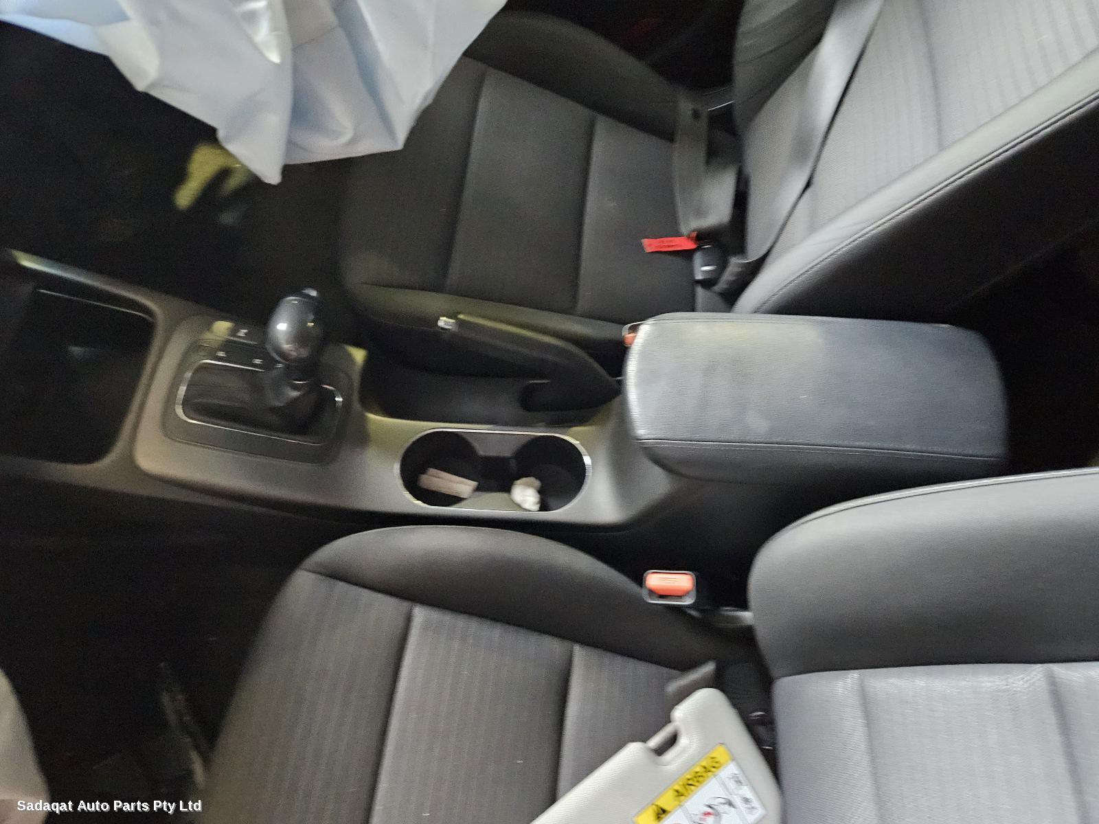 Kia Cerato Right Door Mirror