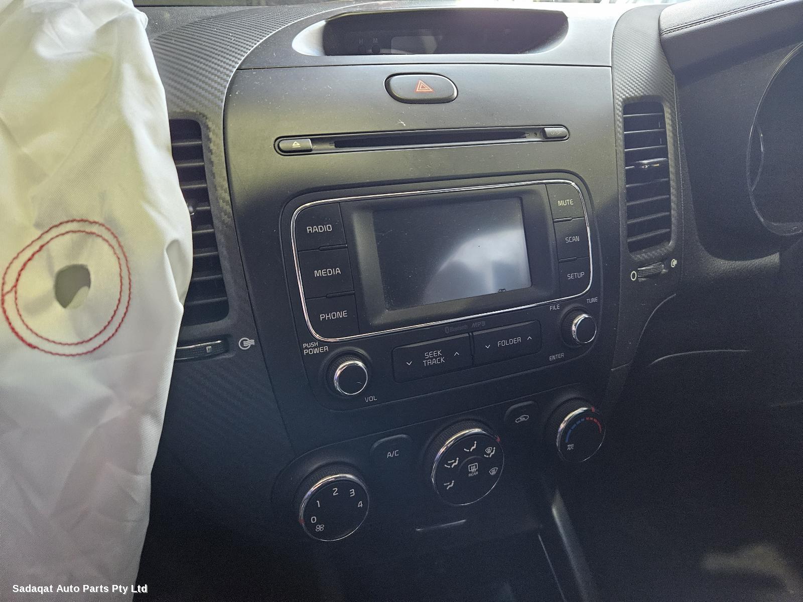 Kia Cerato Right Door Mirror