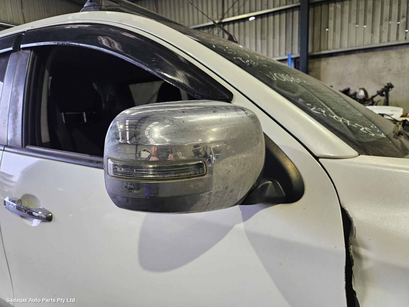 Mitsubishi Triton Right Door Mirror