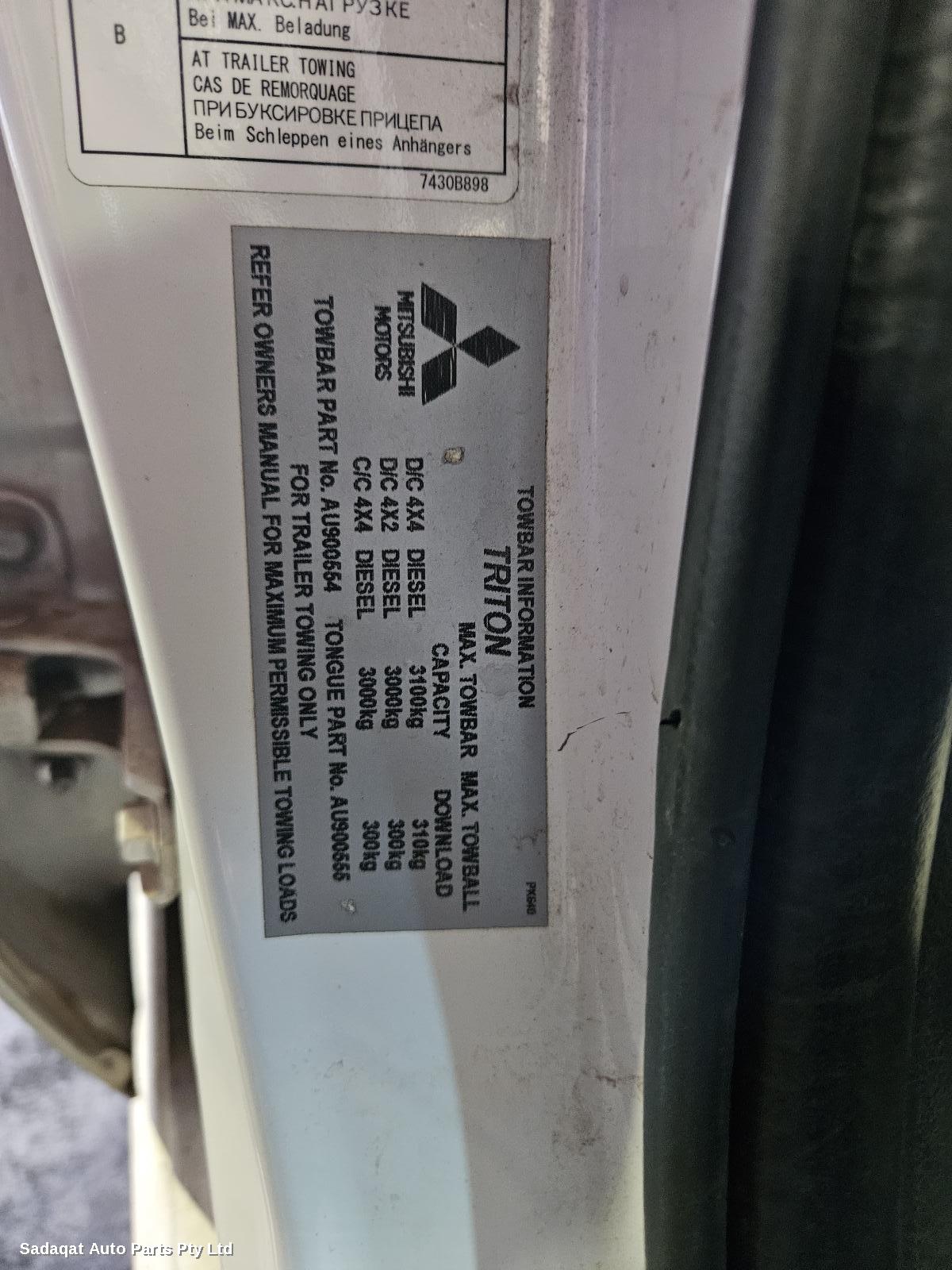 Mitsubishi Triton Right Door Mirror