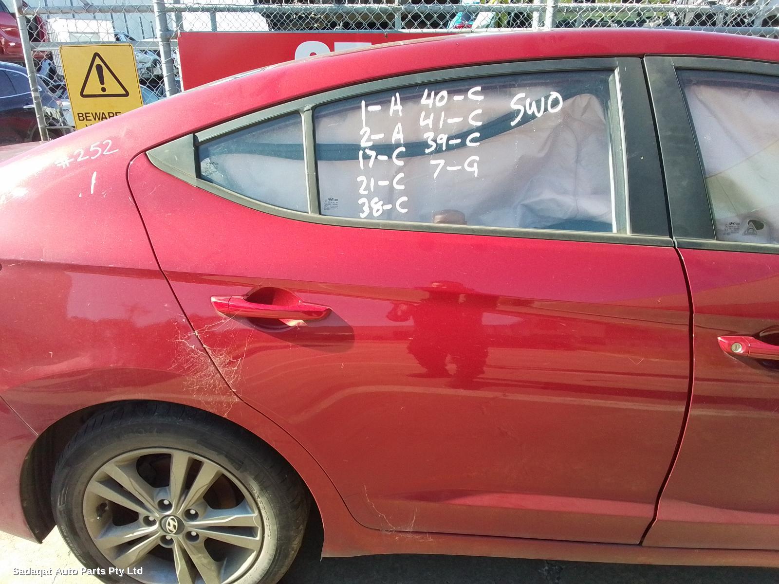 Hyundai Elantra Left Door Mirror