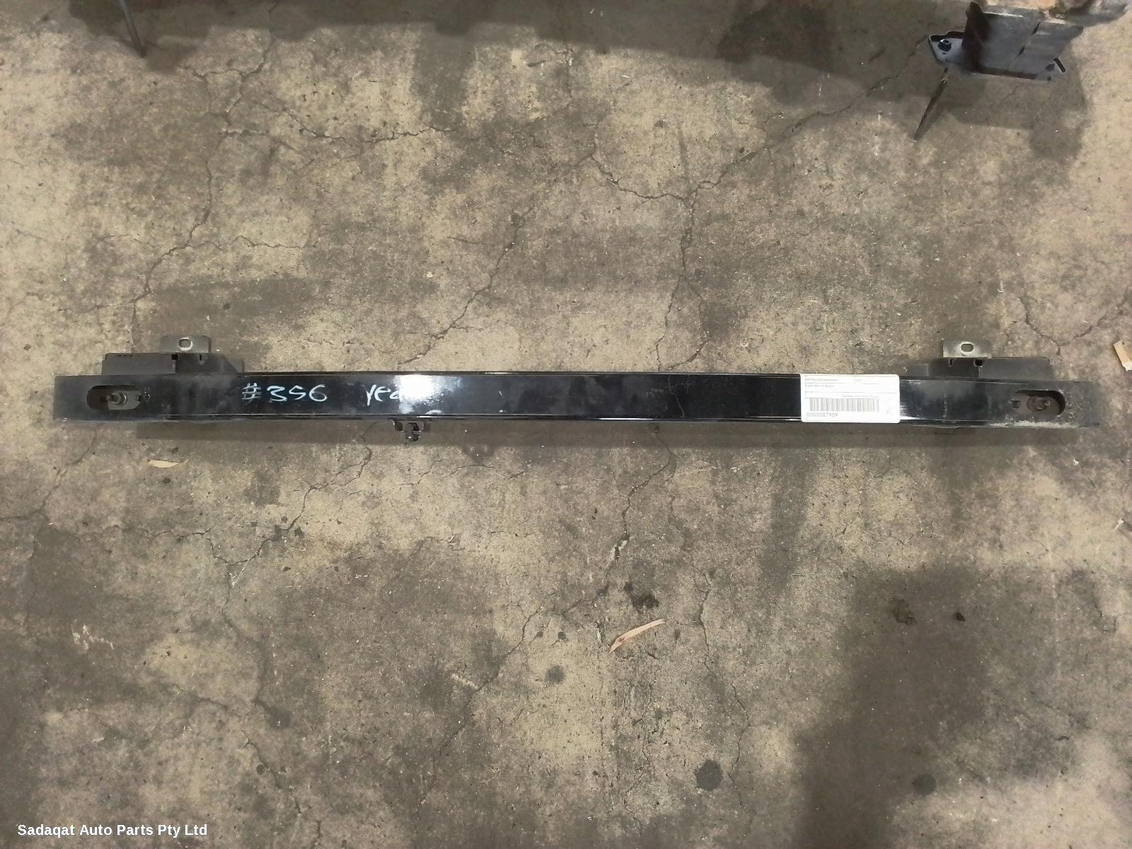 Nissan Maxima R/bar Bracket/reinfo