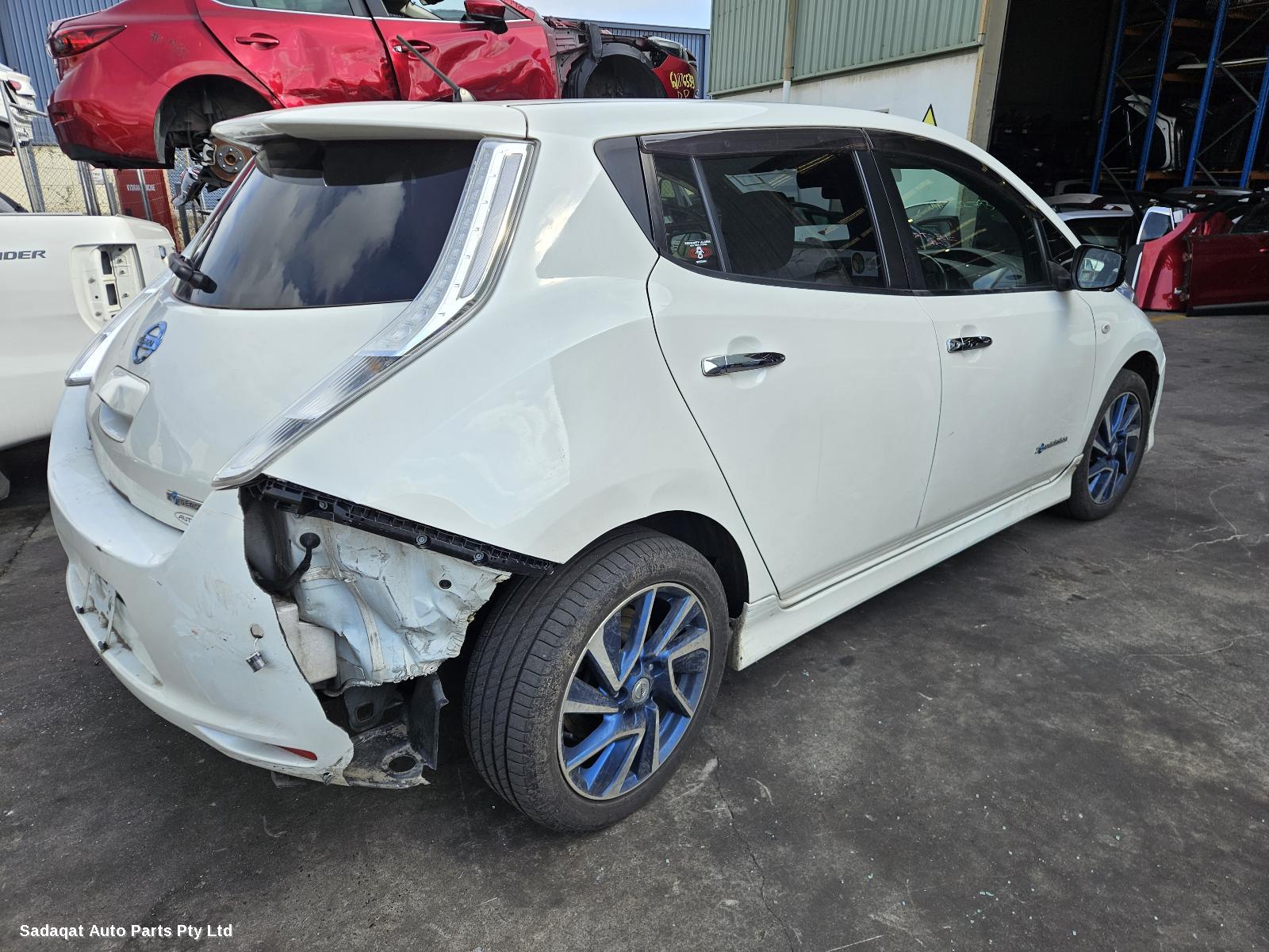 Nissan Leaf Overflow Bottle