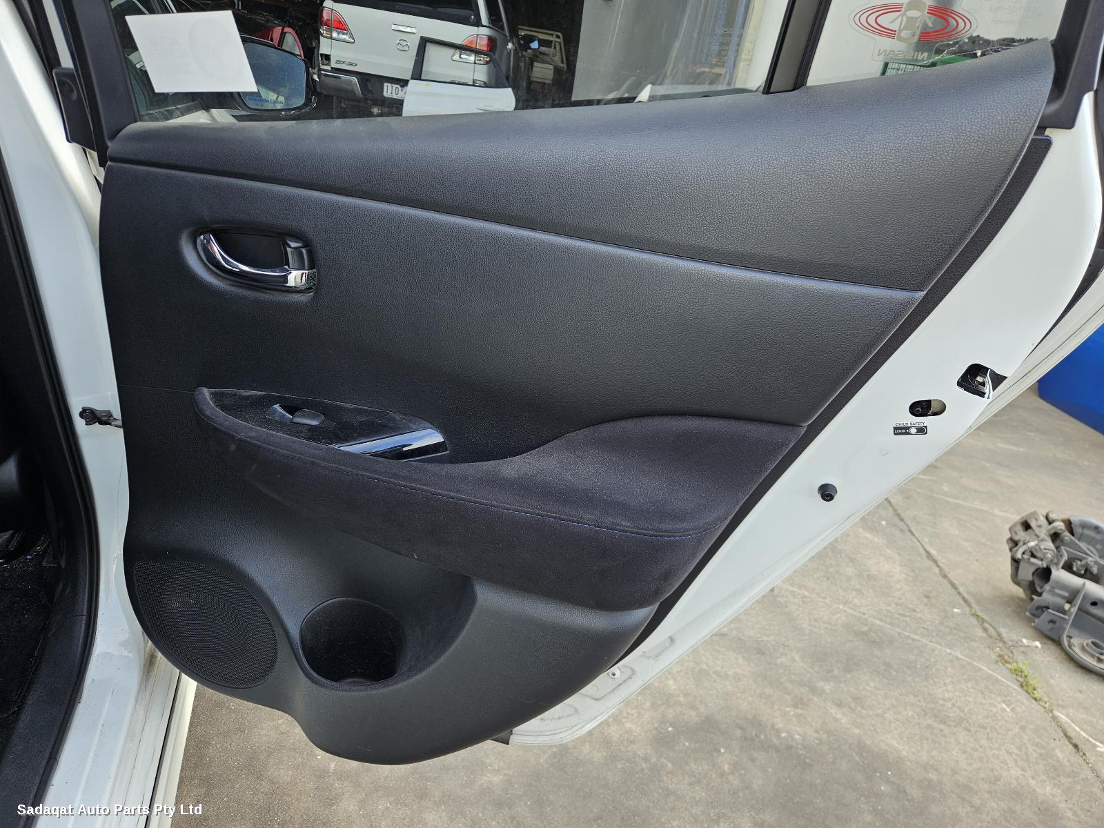 Nissan Leaf Overflow Bottle