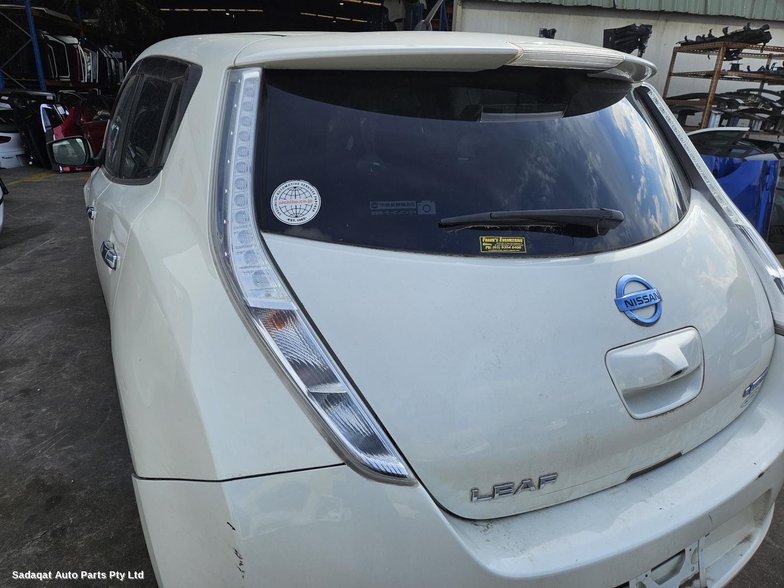 Nissan Leaf Overflow Bottle