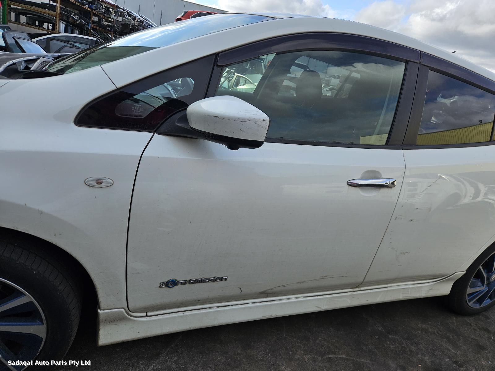 Nissan Leaf Overflow Bottle