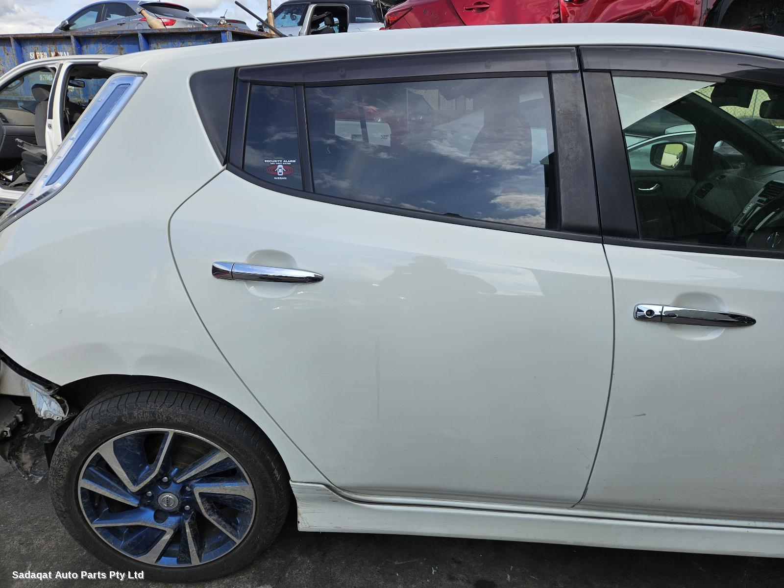Nissan Leaf Overflow Bottle