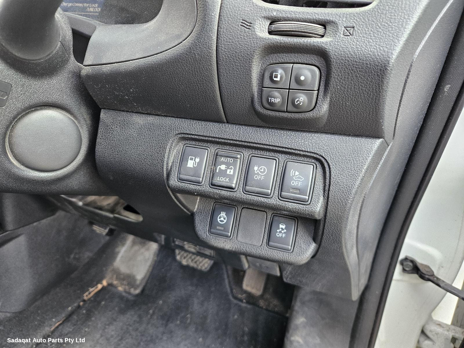 Nissan Leaf Overflow Bottle