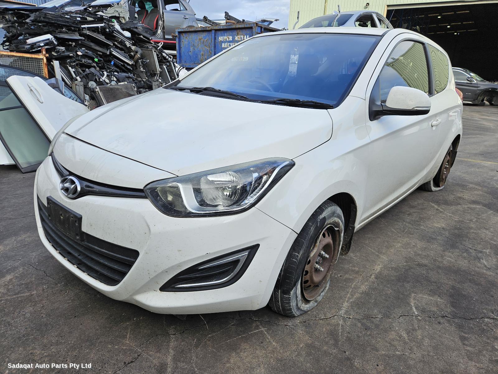 Hyundai I20 Bonnet Hinge/strut