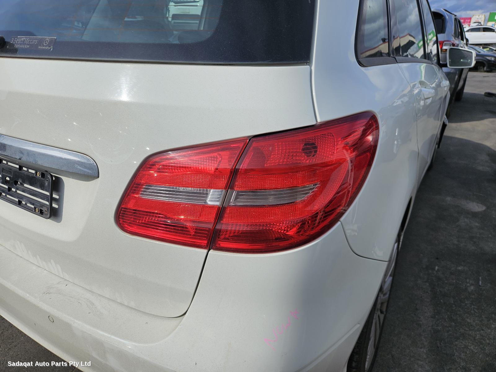 Mercedes B Class Right Door Mirror