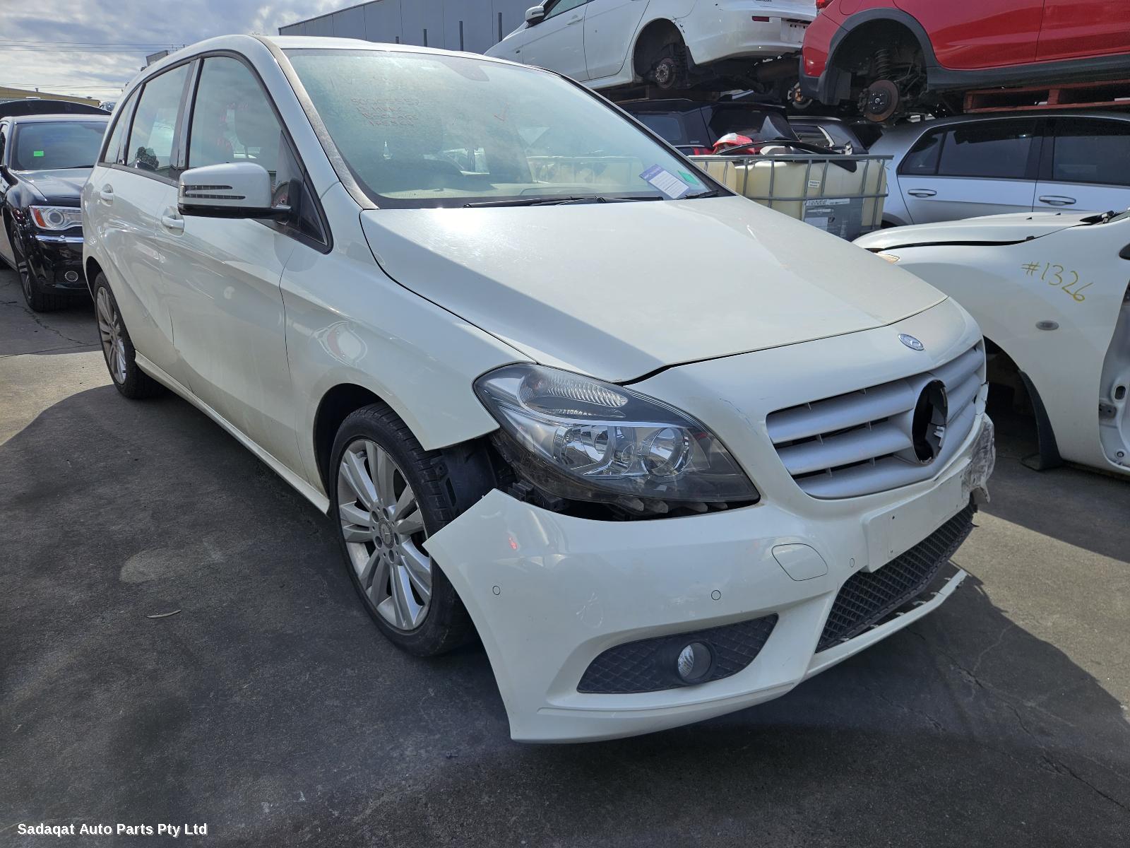 Mercedes B Class Right Door Mirror