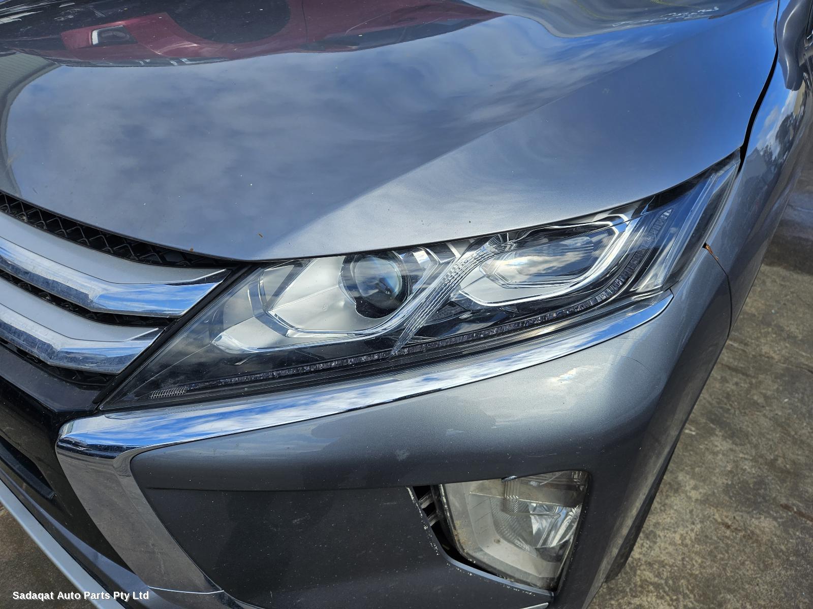 Mitsubishi Eclipse Cross Right Front Door Window