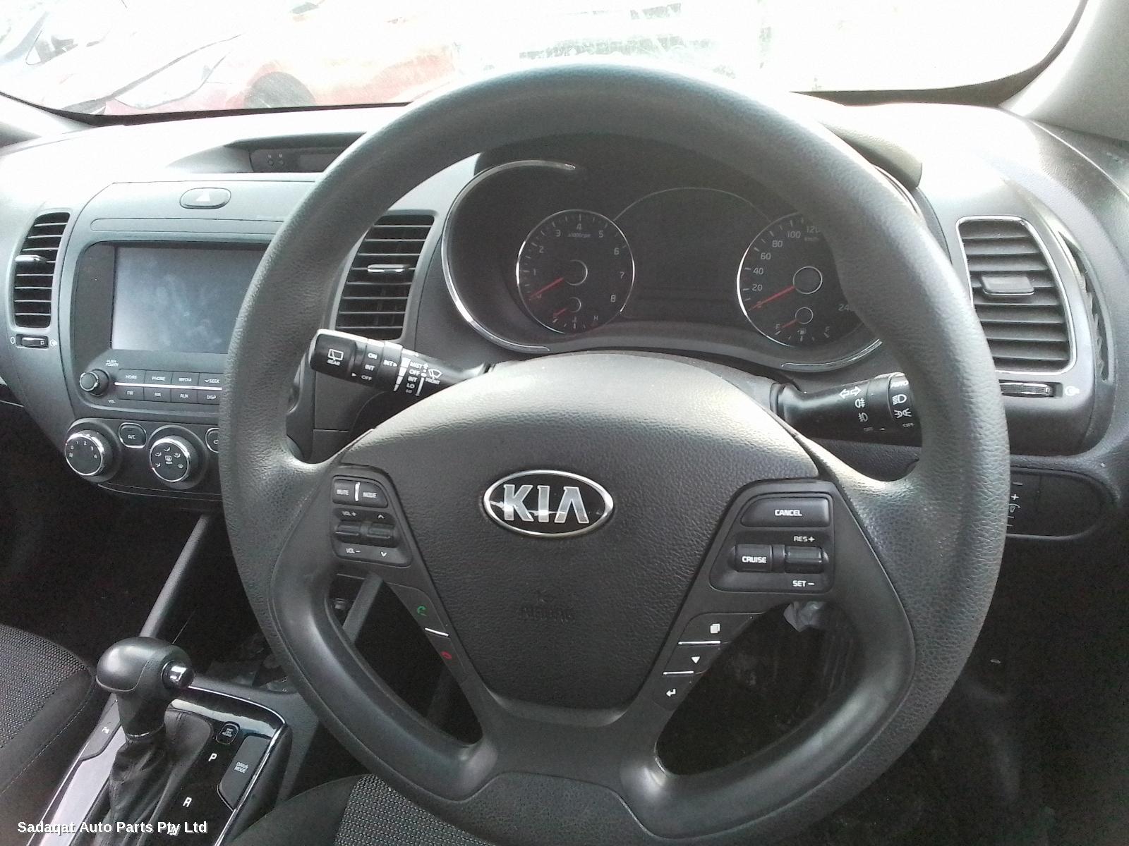 Kia Cerato Left Taillight