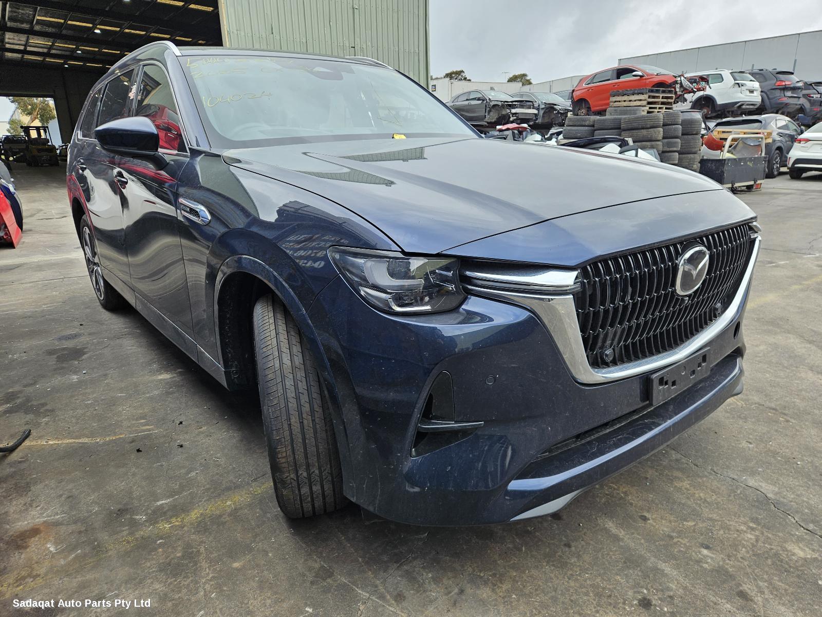 Mazda Cx80 Right Front Hub Assembly