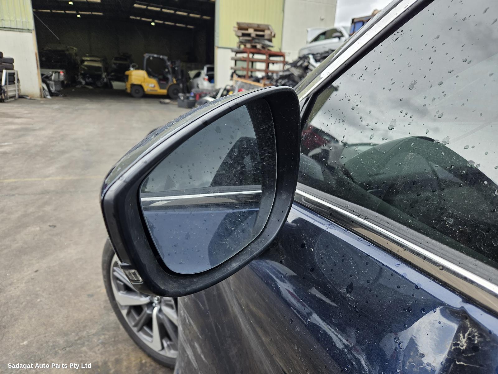 Mazda Cx80 Right Front Hub Assembly