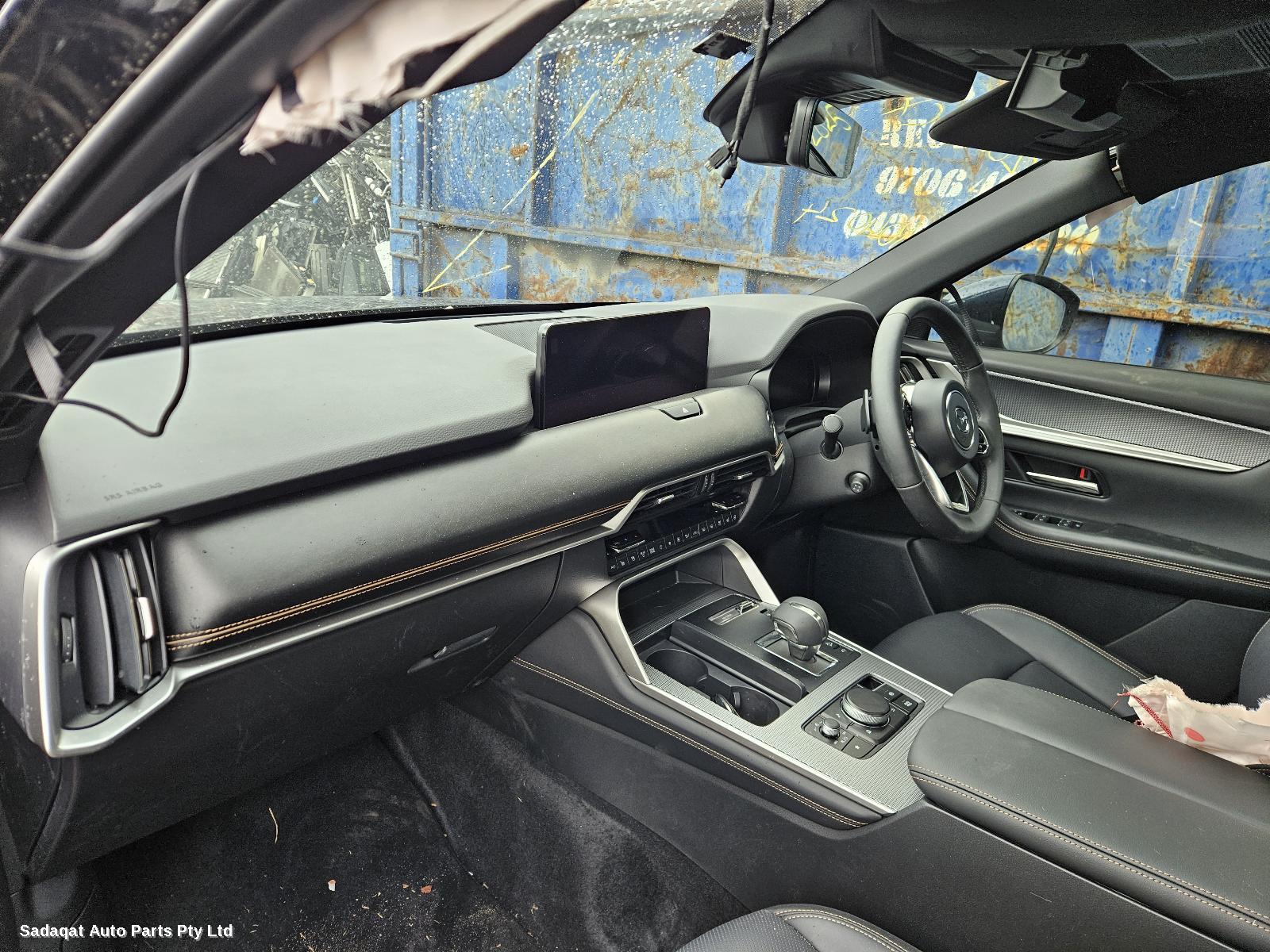 Mazda Cx80 Right Front Hub Assembly